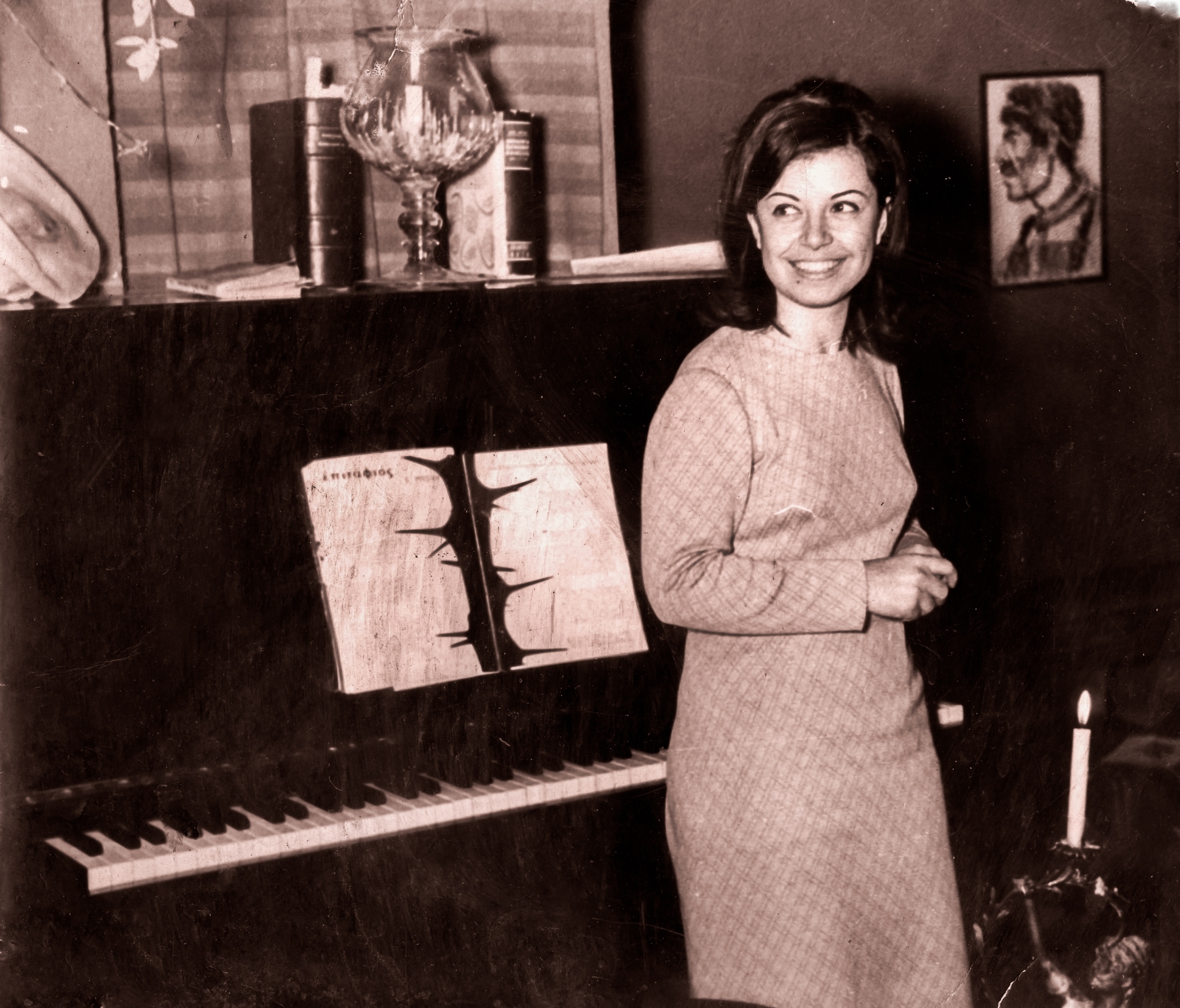 Μαίρη Δαλάκου: Μια μεγάλη εξομολόγηση της ερμηνεύτριας στην Athens Voice για τα 60 και πλέον χρόνια διαδρομής της