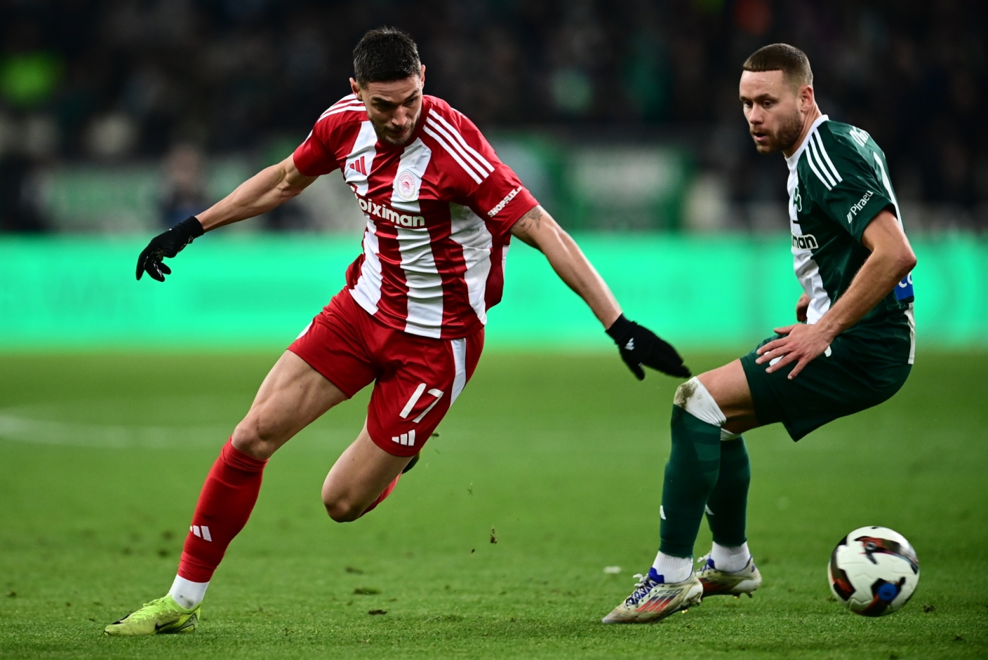 Ο Ολυμπιακός Πρωταθλητής: Στους 48 δρόμους