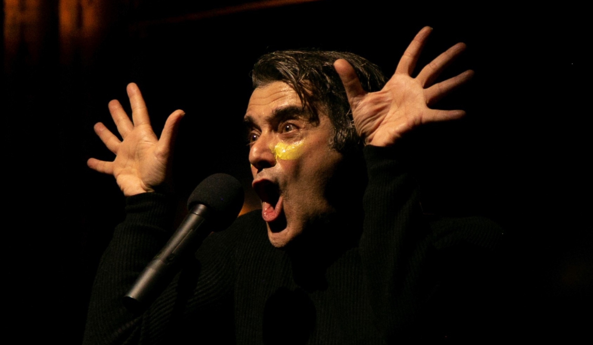 «Κόκκαλο» της Ιόλης Ανδρεάδη και του Άρη Ασπρούλη © Κική Παπαδοπούλου