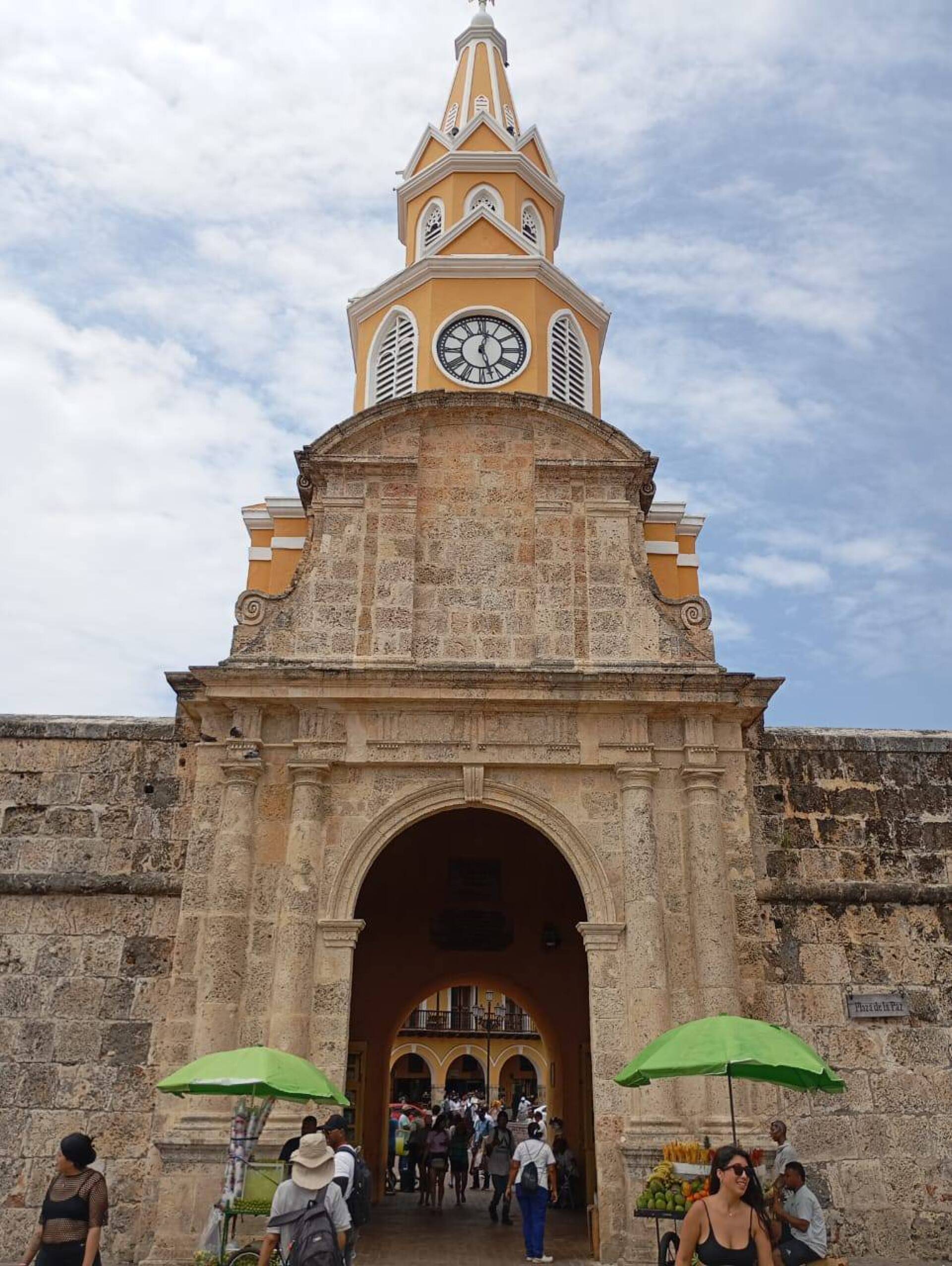 Torre del Reloj, ο πύργος του ρολογιού