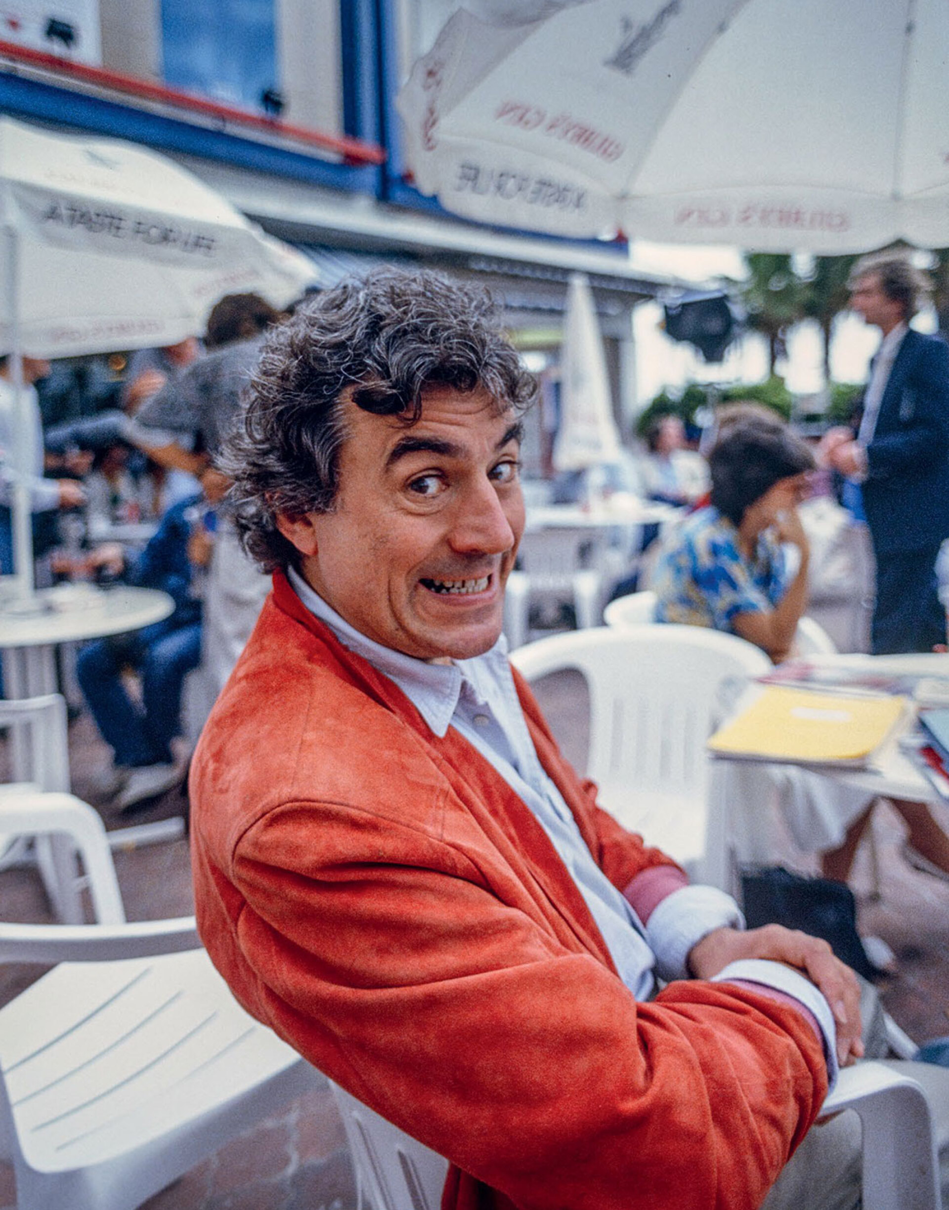 Ο συγγραφέας του βιβλίου «Cannes» και διάσημος πορτραιτίστας Ντέρεκ Ρίτζερς