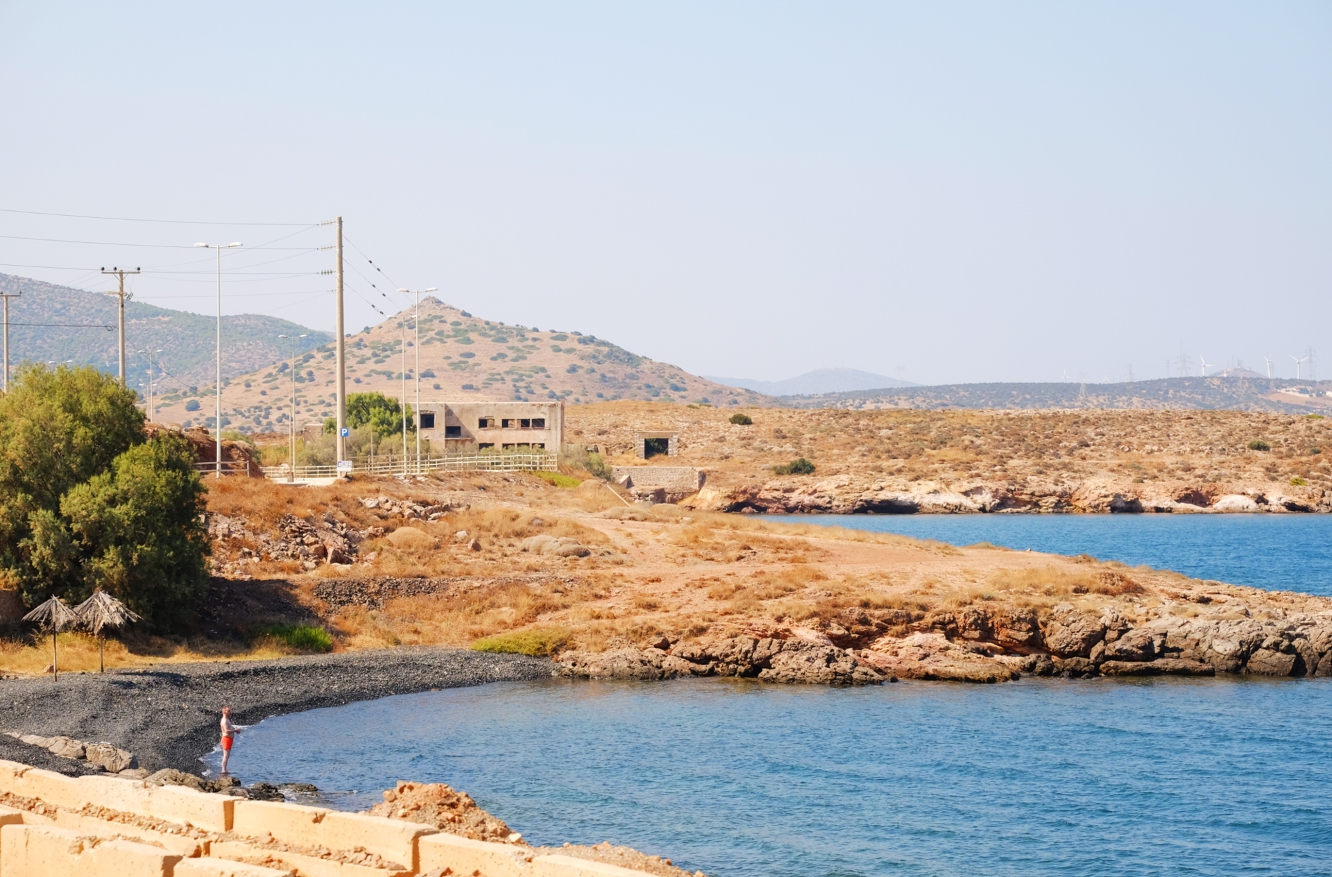 Για βουτιά μετά τη δουλειά: Αποδράσεις στην ακτογραμμή της Αττικής 