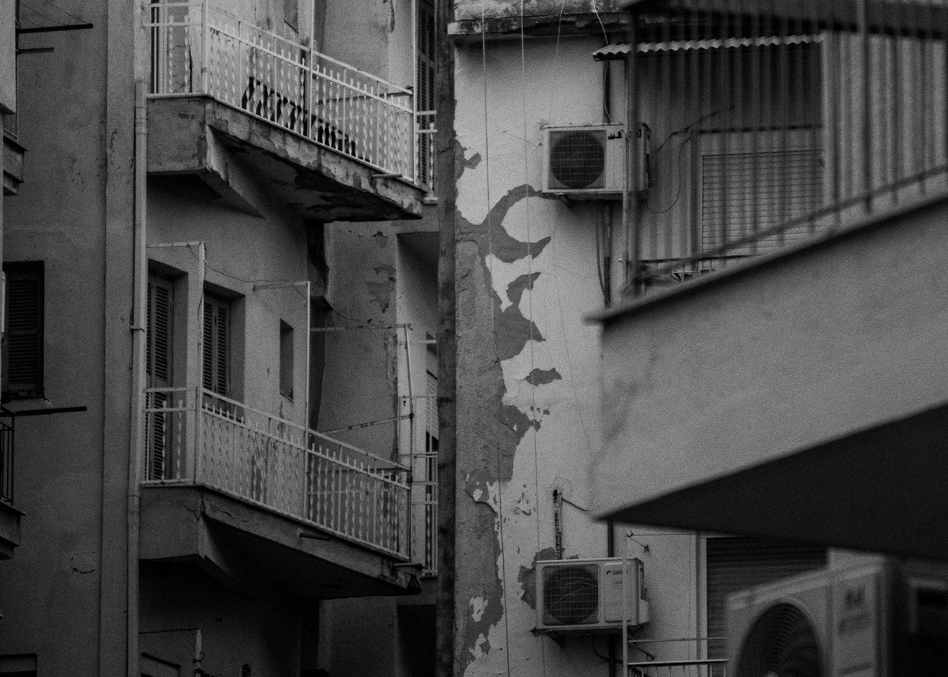 Σοφοκλής Νικολής: Συνέντευξη για την έκθεση φωτογραφίας «City Survival» που παρουσιάζεται στη Θεσσαλονίκη, στην Εφημερίδα SKG, από τις 14 έως τις 21 Ιουνίου.