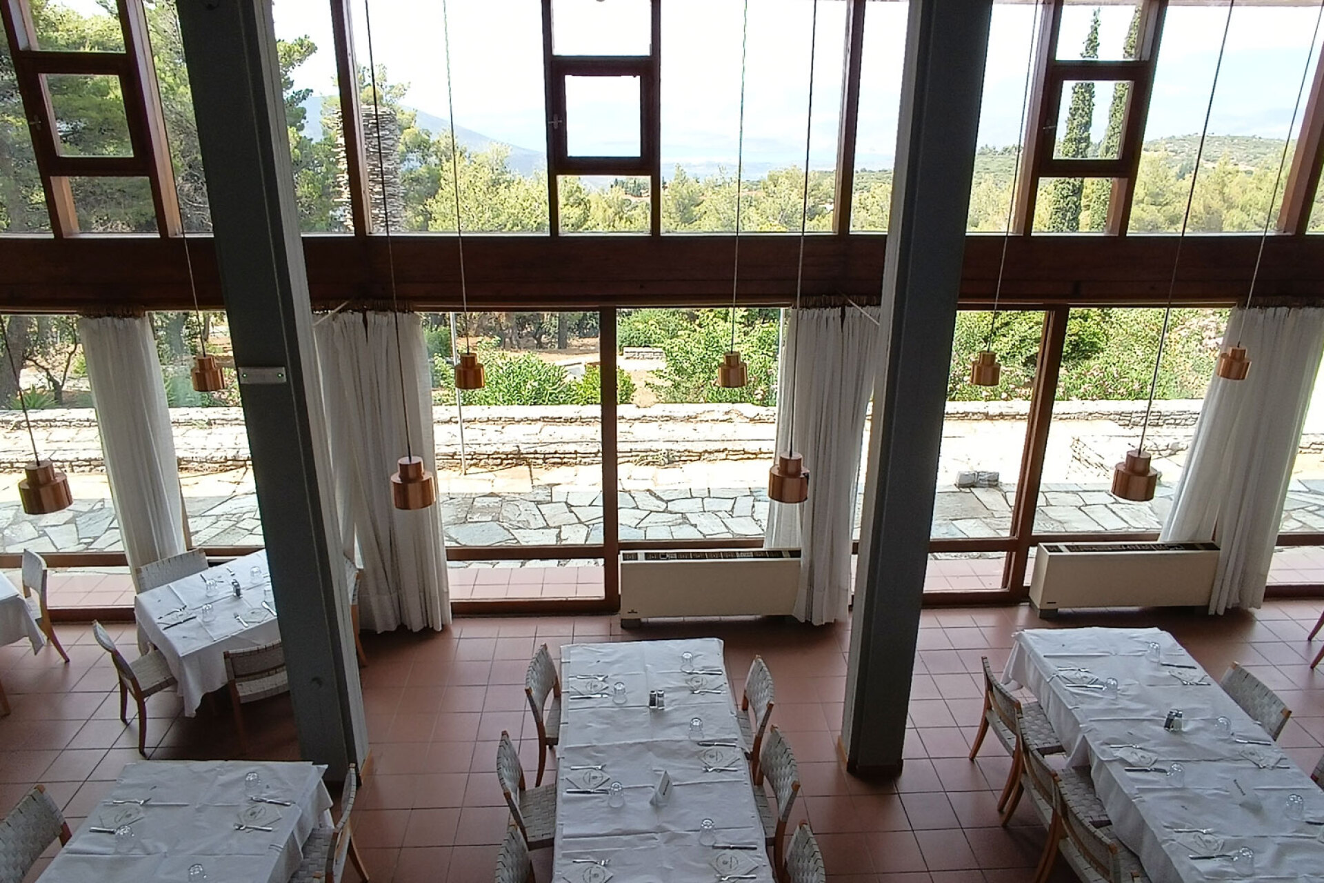 Το εστιατόριο του Ε.Π.Κε.Δ.