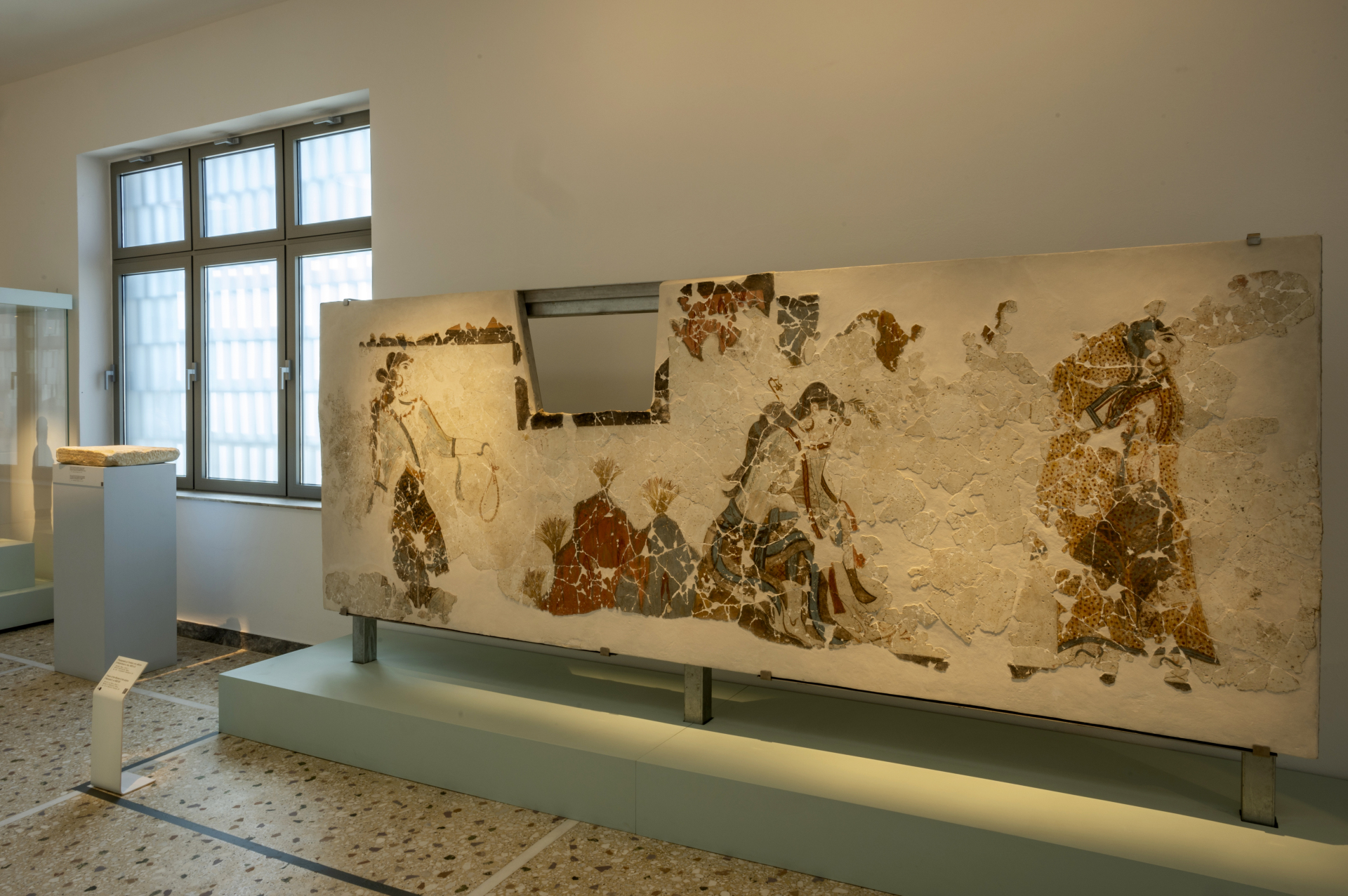 «Κυκλαδίτισσες: Άγνωστες ιστορίες γυναικών των Κυκλάδων»