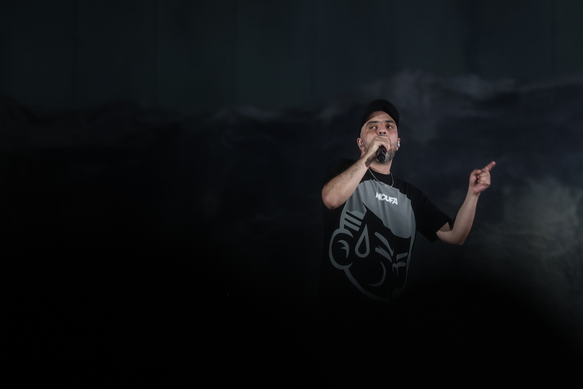 ΛΕΞ στο ΟΑΚΑ: Αναμετρήθηκε με τον ίδιο του τον εαυτό και νίκησε – για την κουλτούρα 