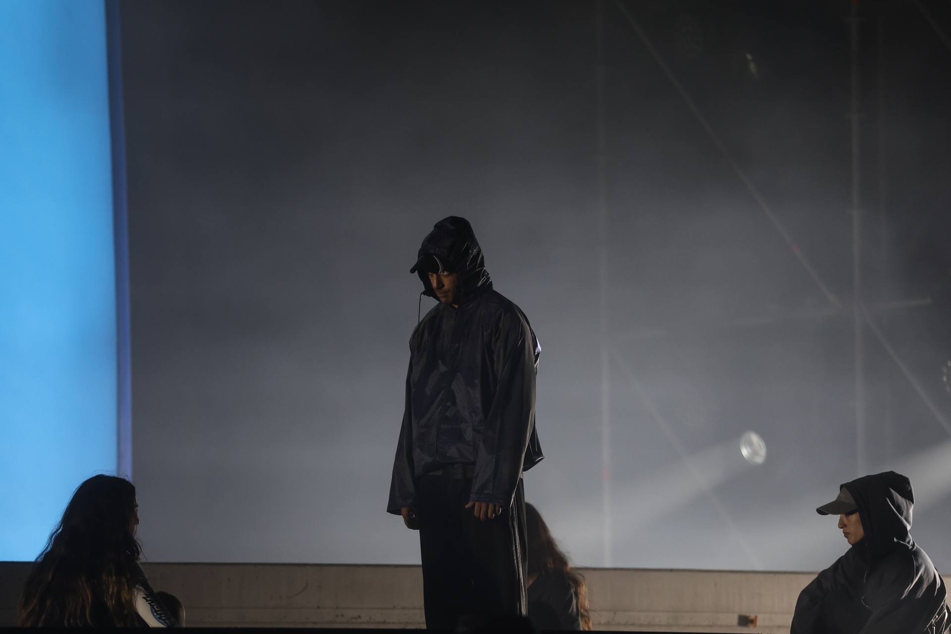 ΛΕΞ στο ΟΑΚΑ: Αναμετρήθηκε με τον ίδιο του τον εαυτό και νίκησε – για την κουλτούρα 