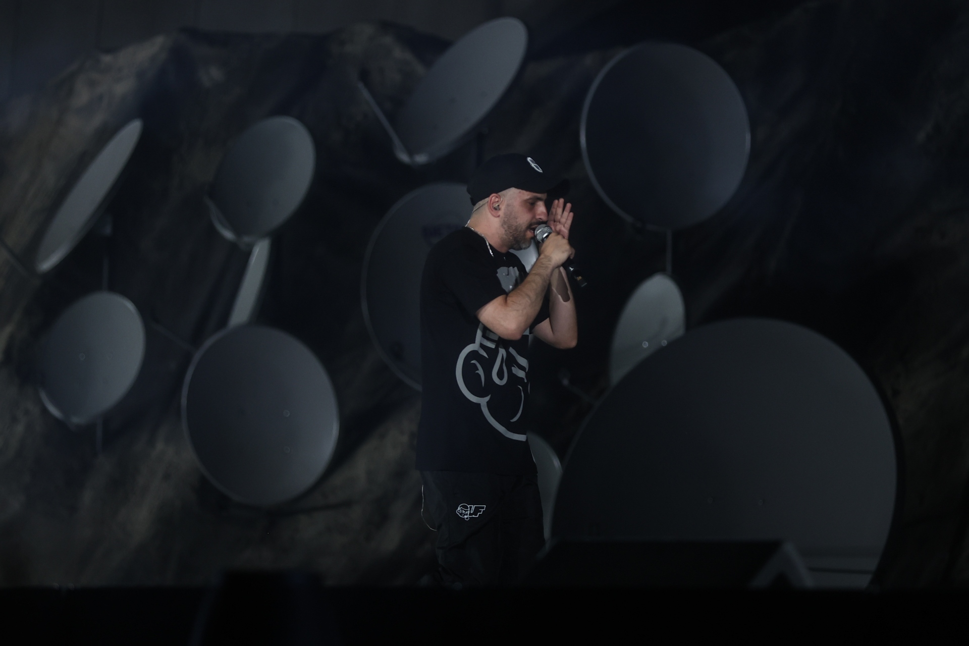 ΛΕΞ στο ΟΑΚΑ: Αναμετρήθηκε με τον ίδιο του τον εαυτό και νίκησε – για την κουλτούρα 