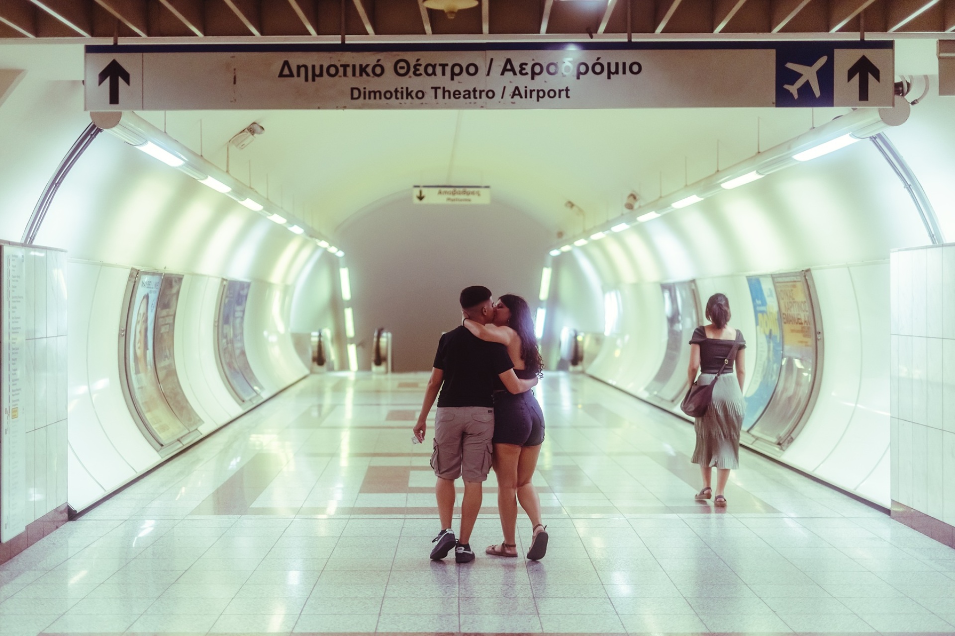 Αθήνα 24: Πώς έζησαν οι κάτοικοι της πρωτεύουσας το ολονύκτιο ωράριο των Μέσων Μαζικής Μεταφοράς