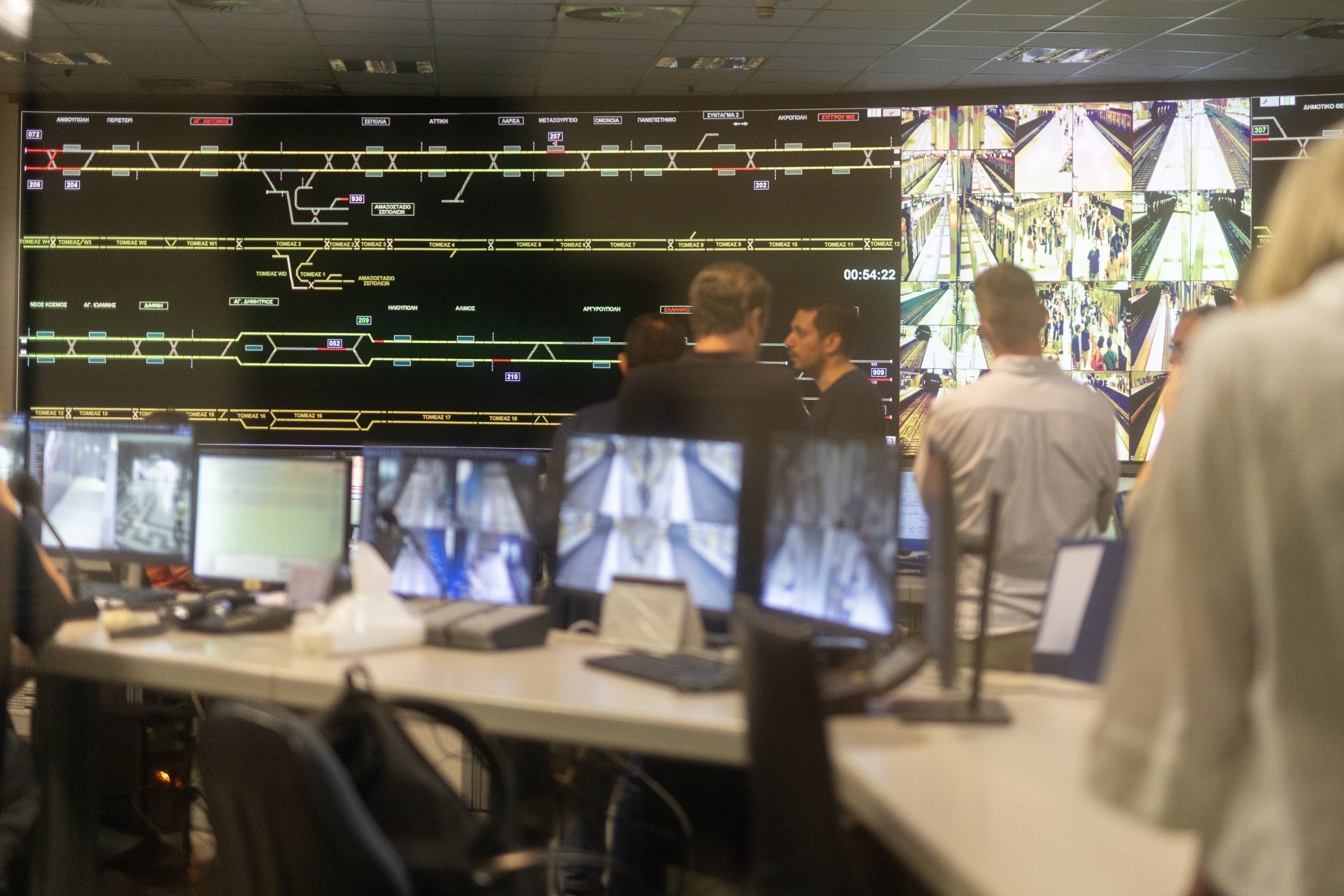 Η Αθήνα δεν κοιμήθηκε – και απόλαυσε την 24ωρη λειτουργία των Μέσων Μαζικής Μεταφοράς