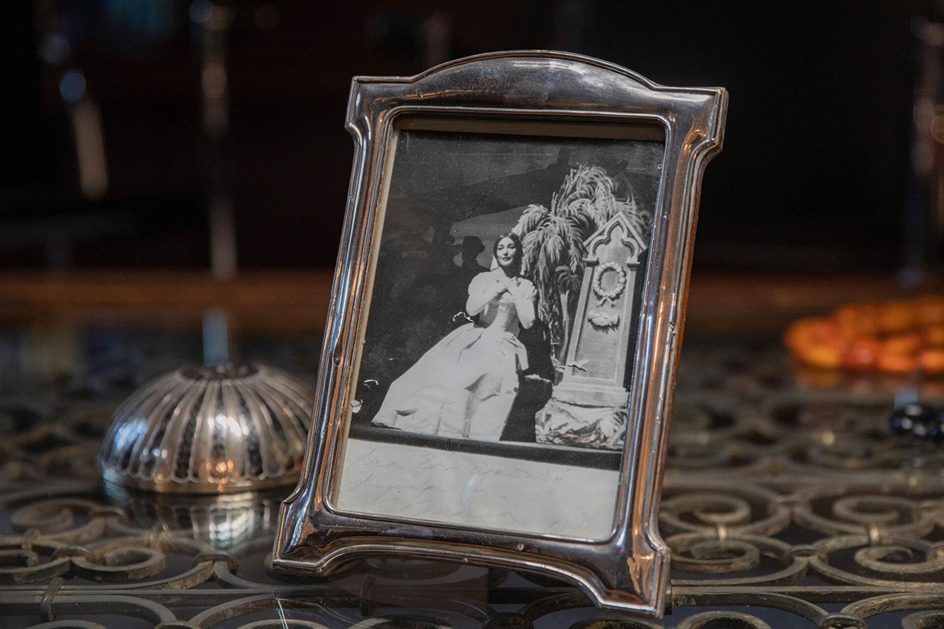 Μαρία Κάλλας, πορτρέτο από τη συλλογή Δ. Μεθενίτη © Ανδρέας Σιμόπουλος