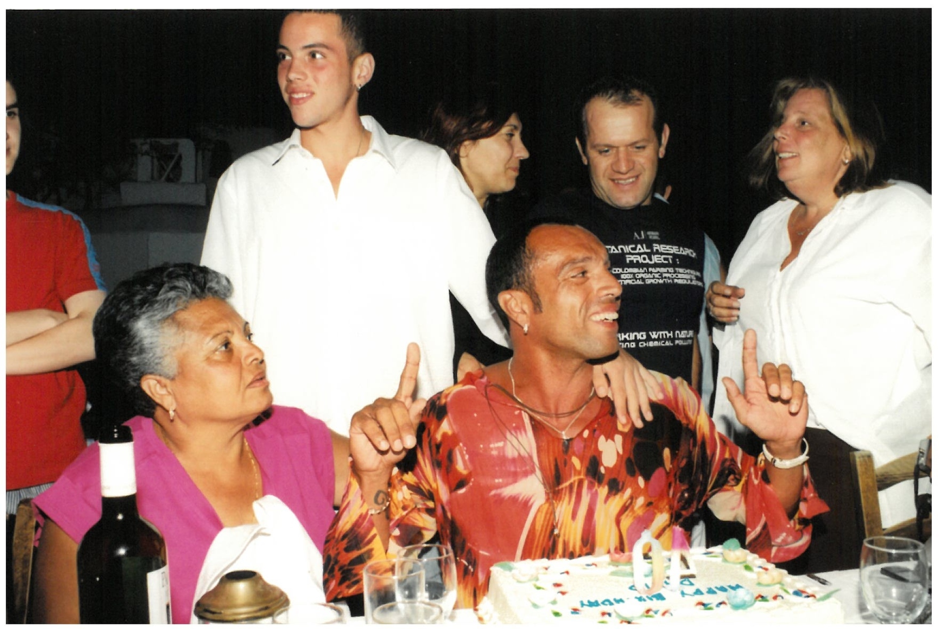 Cavo Paradiso: Τα 30 χρόνια του ιστορικού club της Μυκόνου στο ντοκιμαντέρ του Αντώνη Θεοχάρη Κιούκα