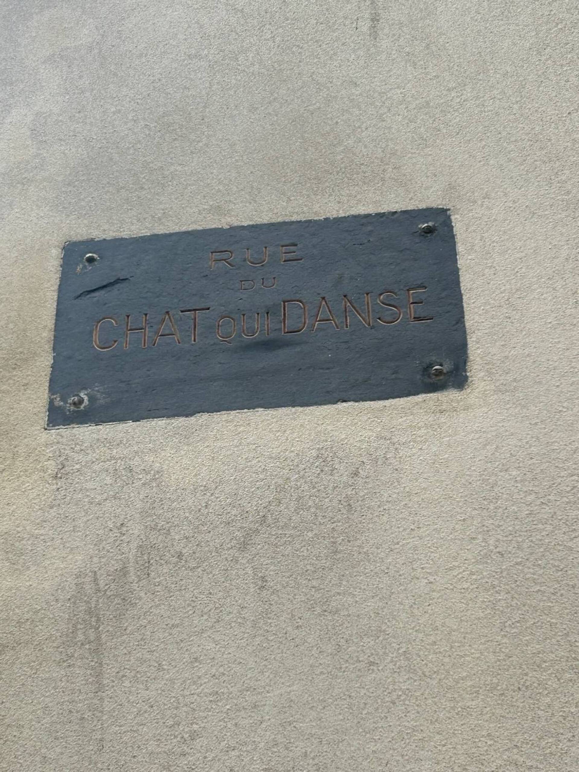 Η οδός της Γάτας που Χορεύει, στο Σαιν Μαλό