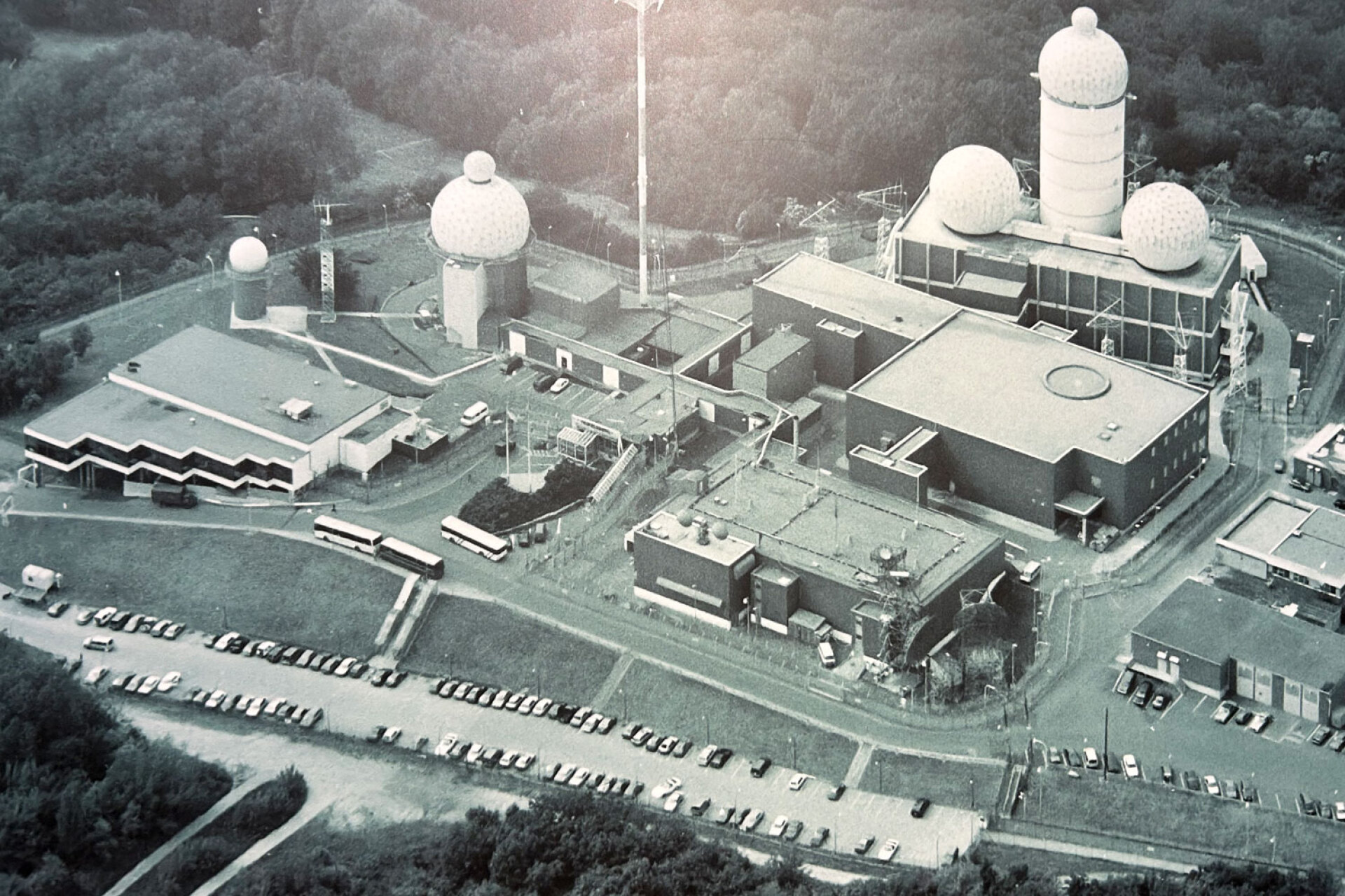 Στην κορυφή του Teufelsberg την εποχή του Ψυχρού Πολέμου