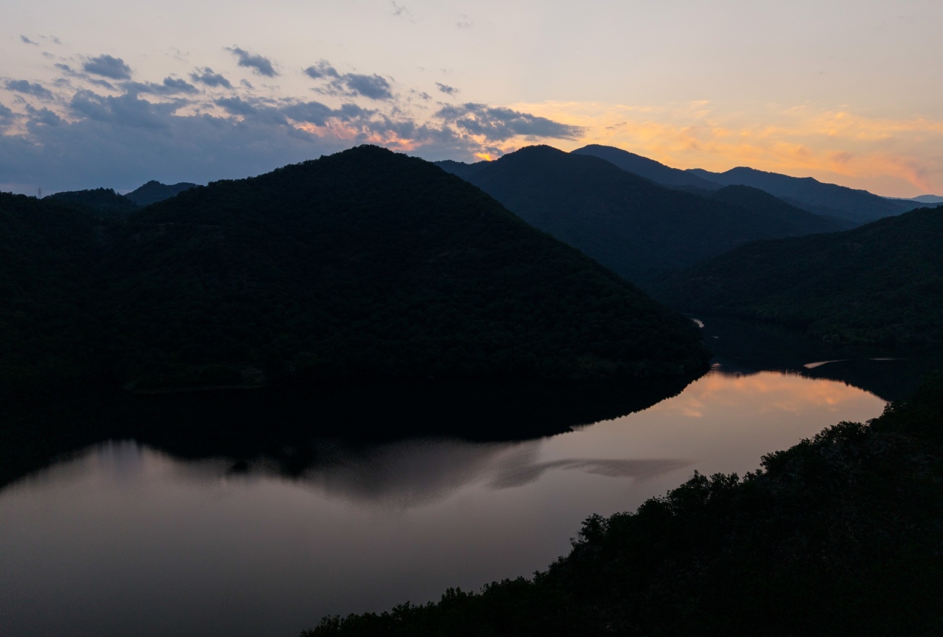 Παρανέστι: Μια διαδρομή και τέσσερις υδάτινοι τόποι