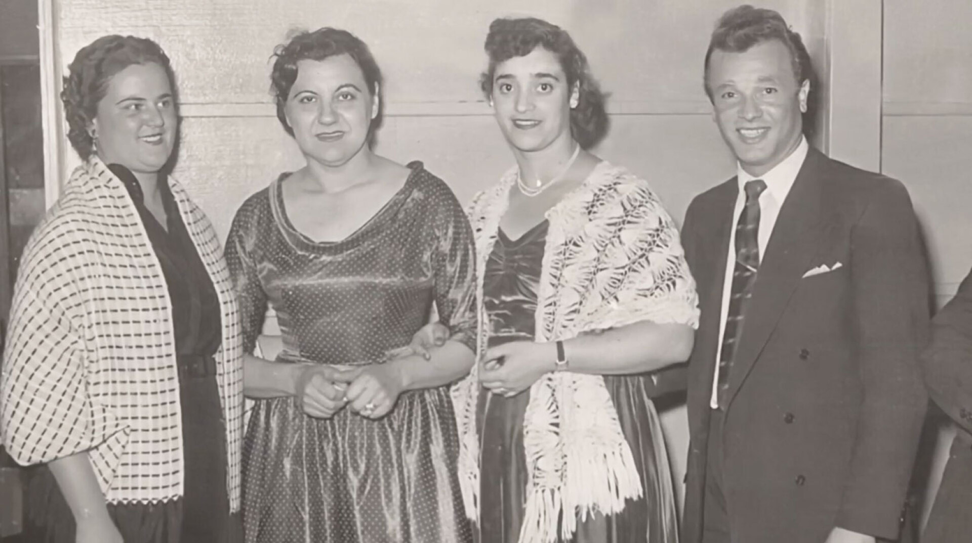 Νικολέτα Πουλοπούλου: Μετανάστευσε για λίγα χρόνια, έμεινε για μια ζωή