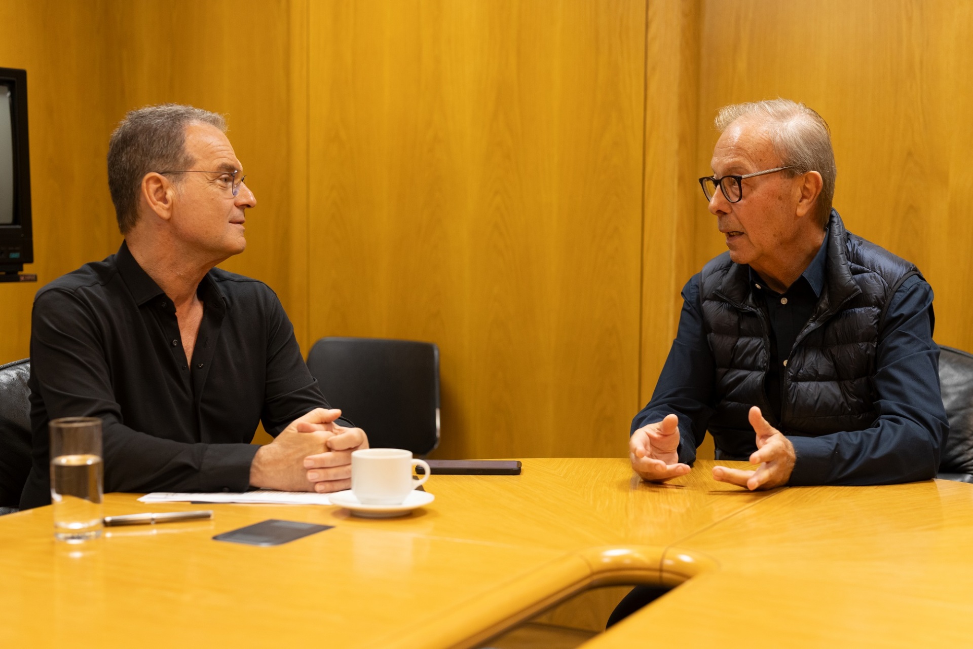 Γιάννης Βακαρέλης: Δεν θα δεχόμουν να «παίξει» ένα ρομπότ στο Μέγαρο Μουσικής