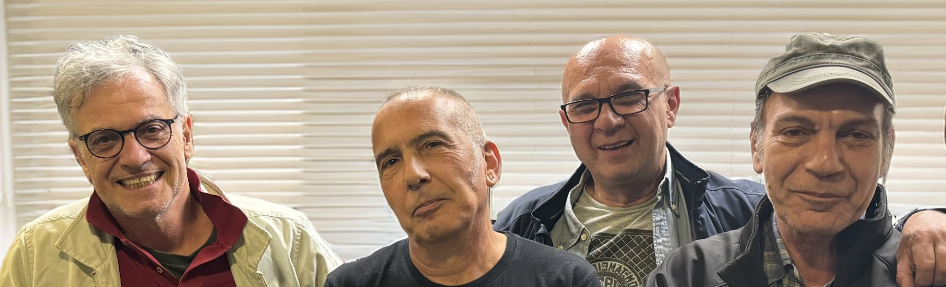 Γιάννης Ντρενογιάννης - VooeeTone: Παραμένω ένας πιτσιρικάς που λαχταράει να παίξει μουσική