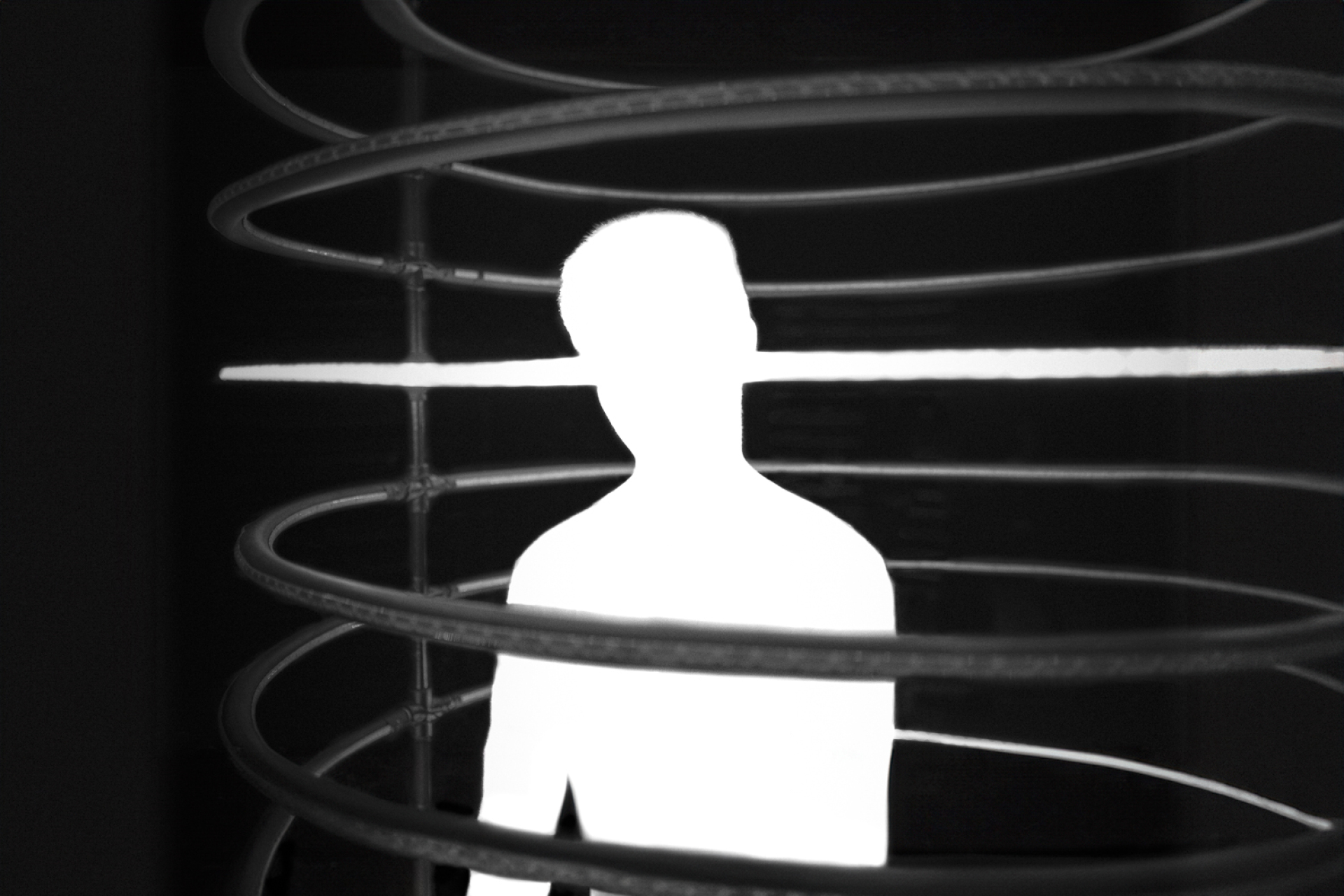 Το φωτογραφικό project «Elephant» του Δημήτρη Μυτά