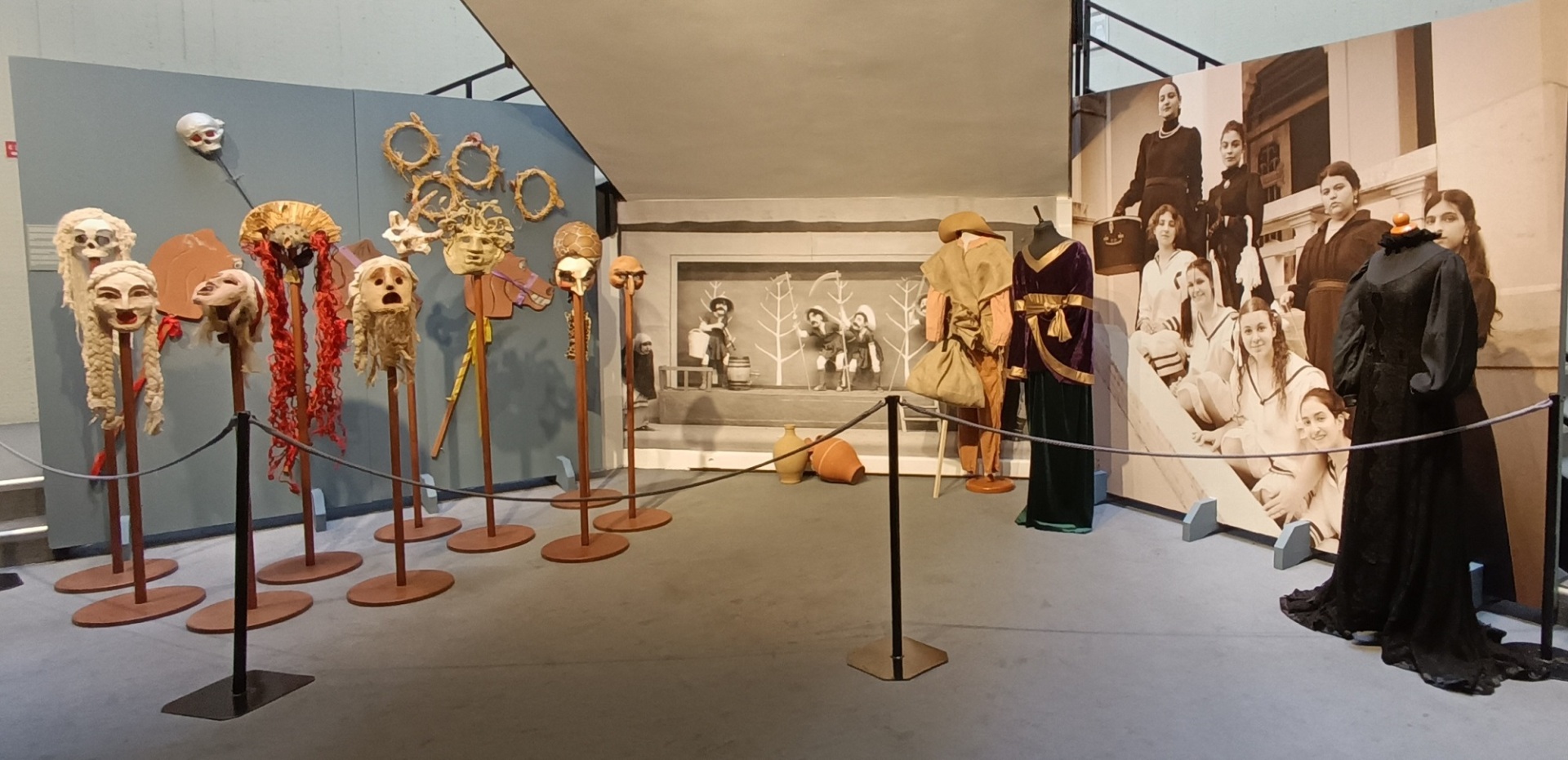 Κολλέγιο Αθηνών: Ταξίδι στη μνήμη – Έκθεση για τα 100 χρόνια του Κολλεγίου