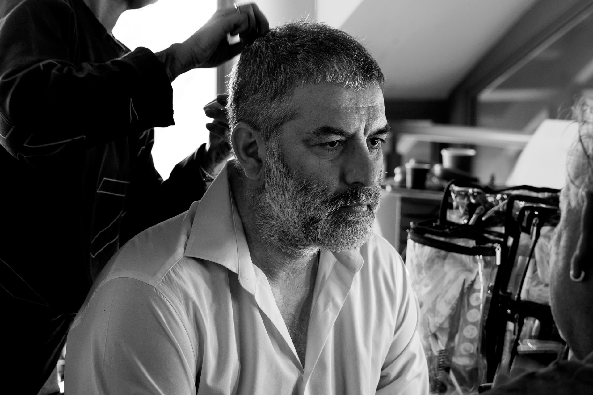 Άννα Μαρία Χατζηστεφάνου: Φωτογραφίζοντας τη «Σπασμένη Φλέβα» του Γιάννη Οικονομίδη