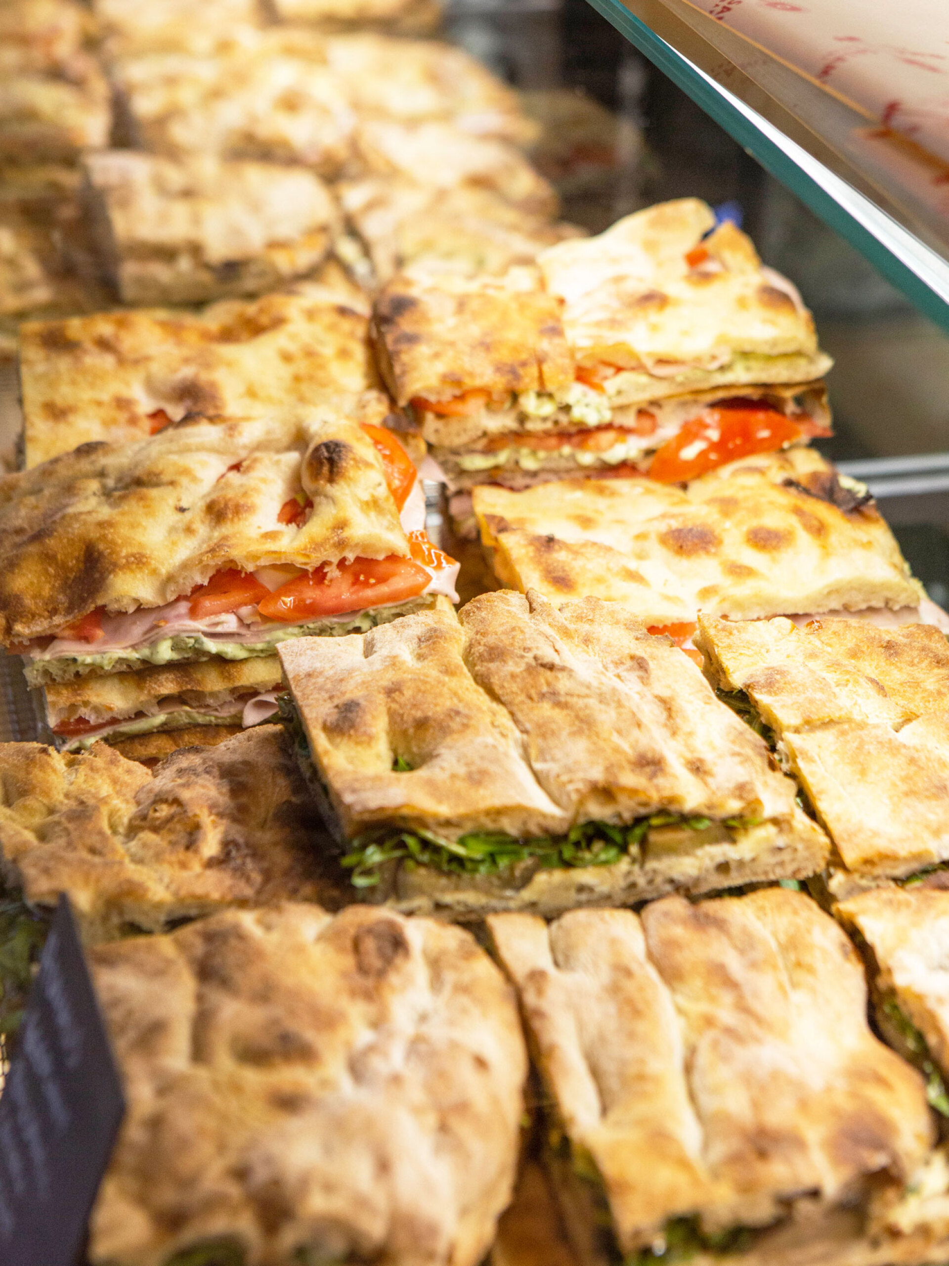 Black Salami | Εξάρχεια