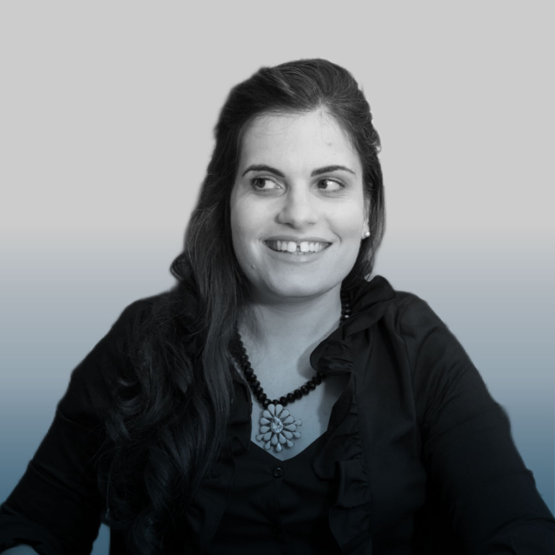 Μαρία Ιωαννίδου | Ψυχολόγος, Υπαρξιακή Ψυχοθεραπεύτρια, Συγγραφέας, Χορεύτρια με κινητική αναπηρία και εκπαιδευόμενη Χοροθεραπεύτρια