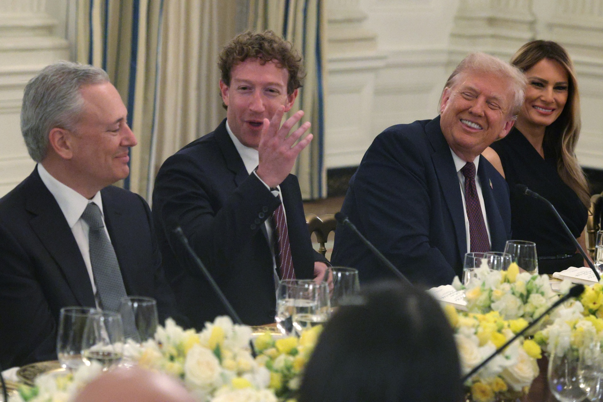 Ανασκόπηση 2025 - Τεχνητή Νοημοσύνη: Η χρονιά που οι πράκτορες εισέβαλαν στα γραφεία