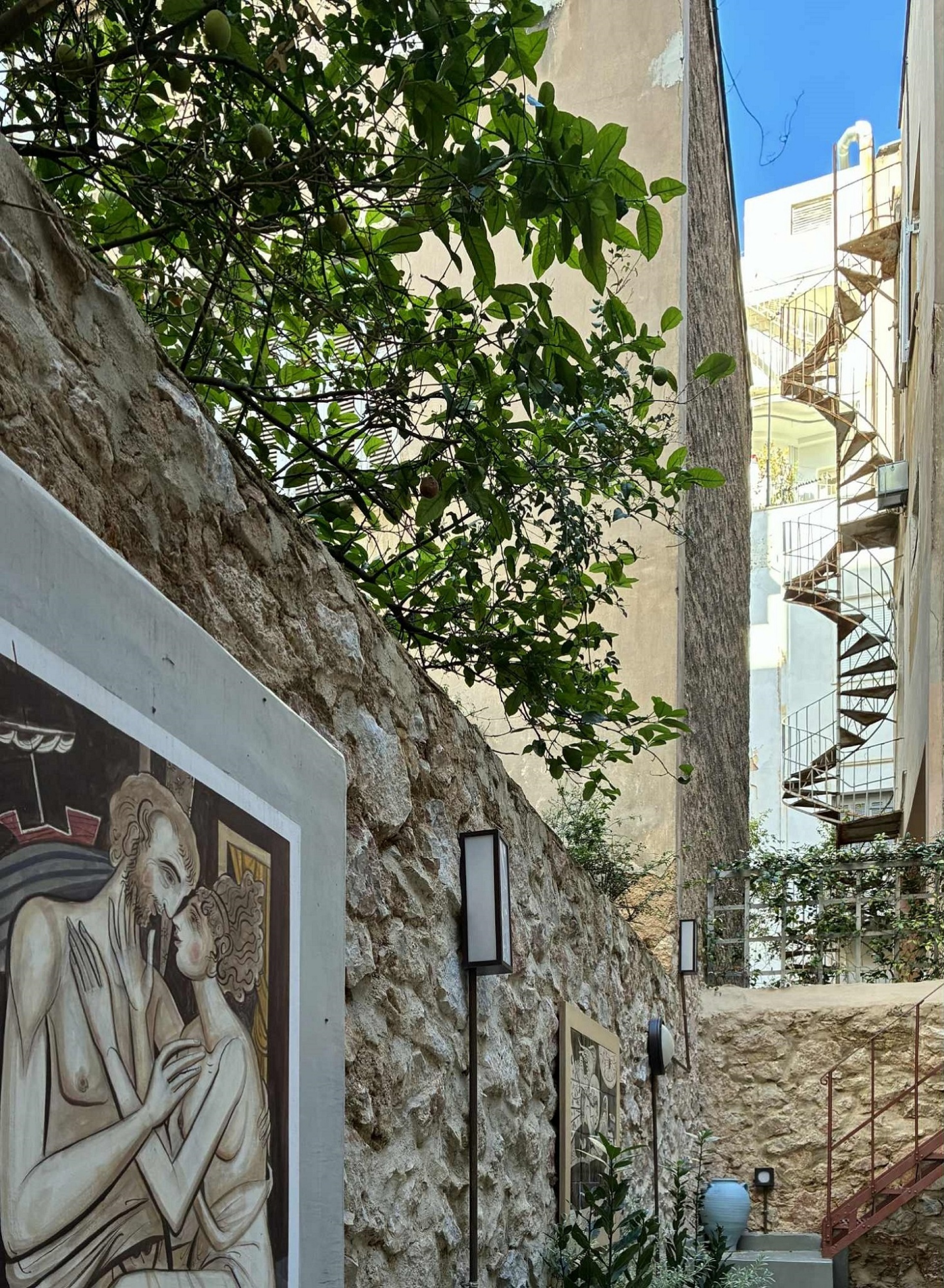 Οι Μούσες της Κυψέλης: Ένα κύτταρο πολιτισμού αναδεικνύει εκ νέου την περιοχή