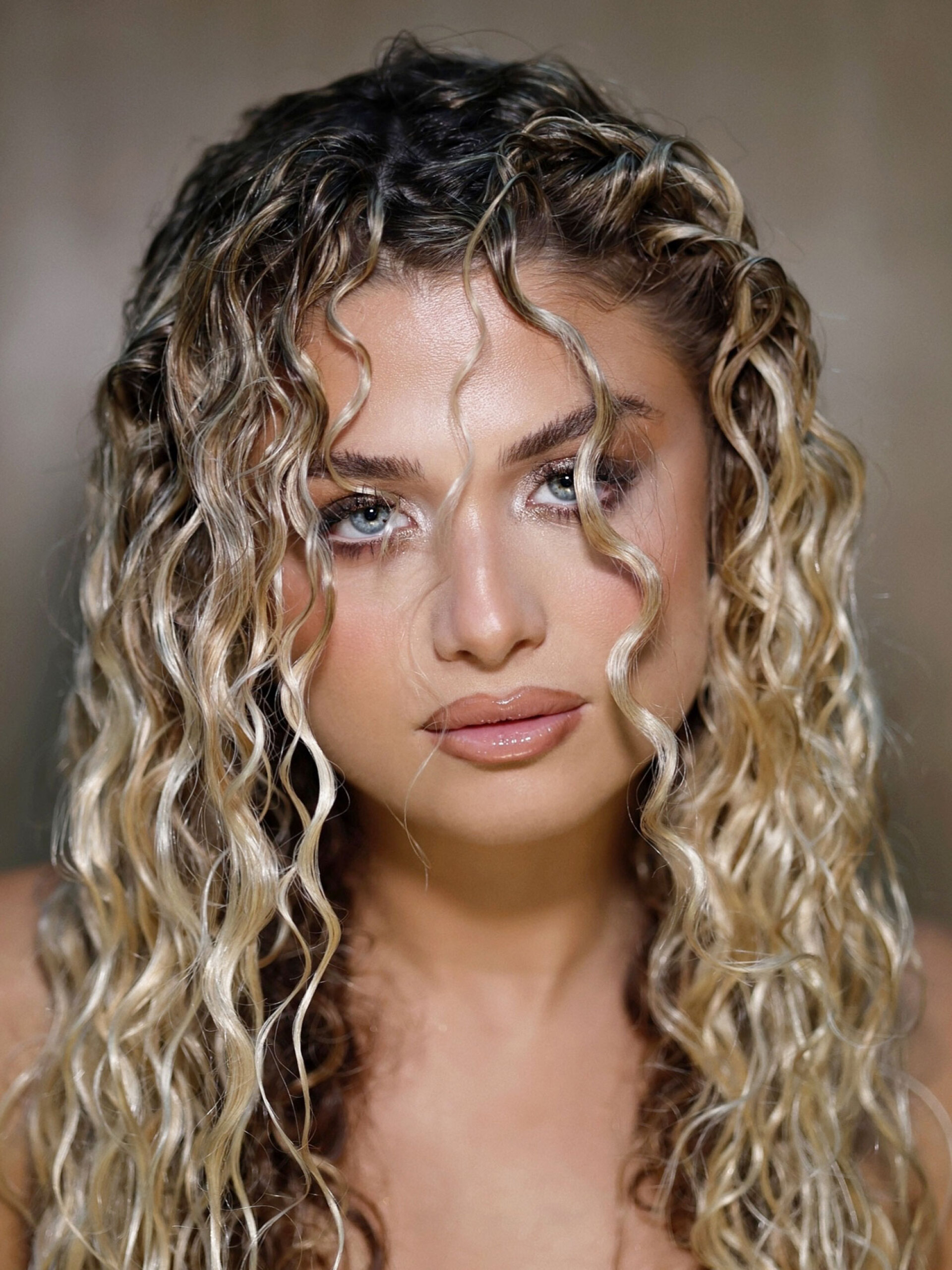 Antigoni Buxton | Τραγουδίστρια