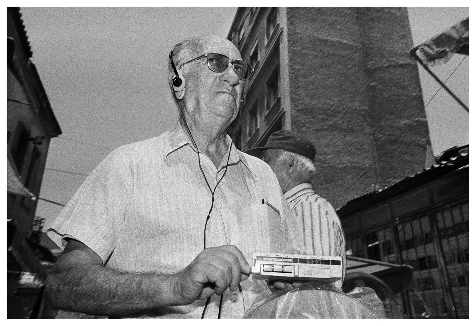 Απογραφή στο τέλος του χρόνου: Ο Περικλής Αλκίδης φωτογραφίζει αυτά που μένουν