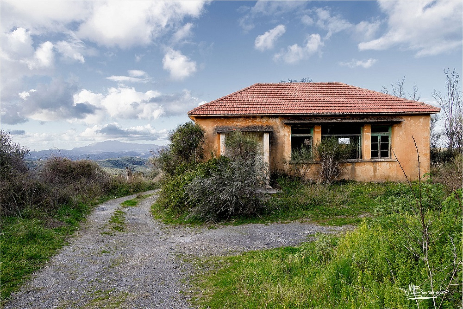 Νίκος Μπασιάς: Από το Βορρά στο Νότο, στα χνάρια της μνήμης