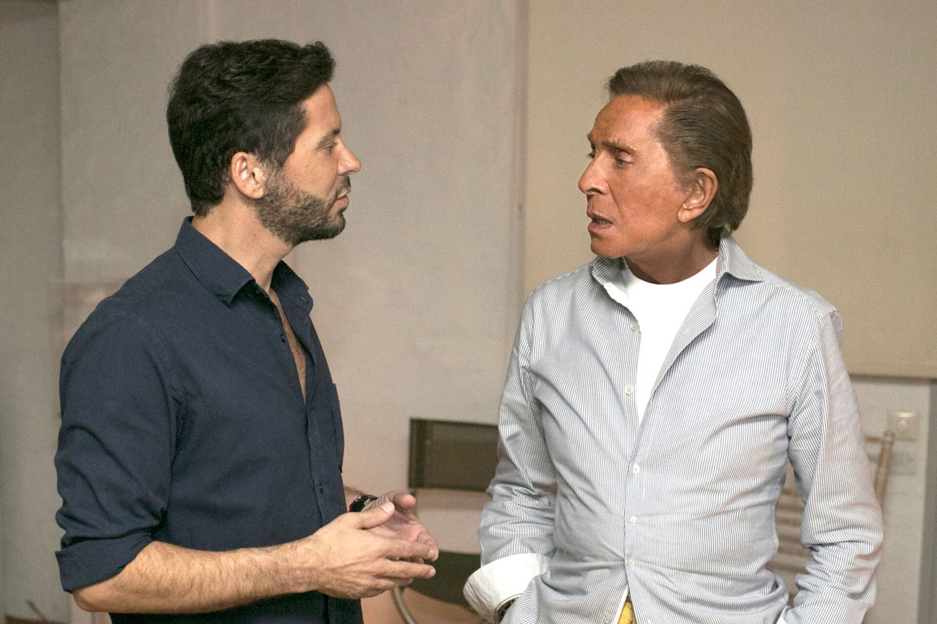 Χρύσανθος Πανάς, Βαλεντίνο Γκαραβάνι