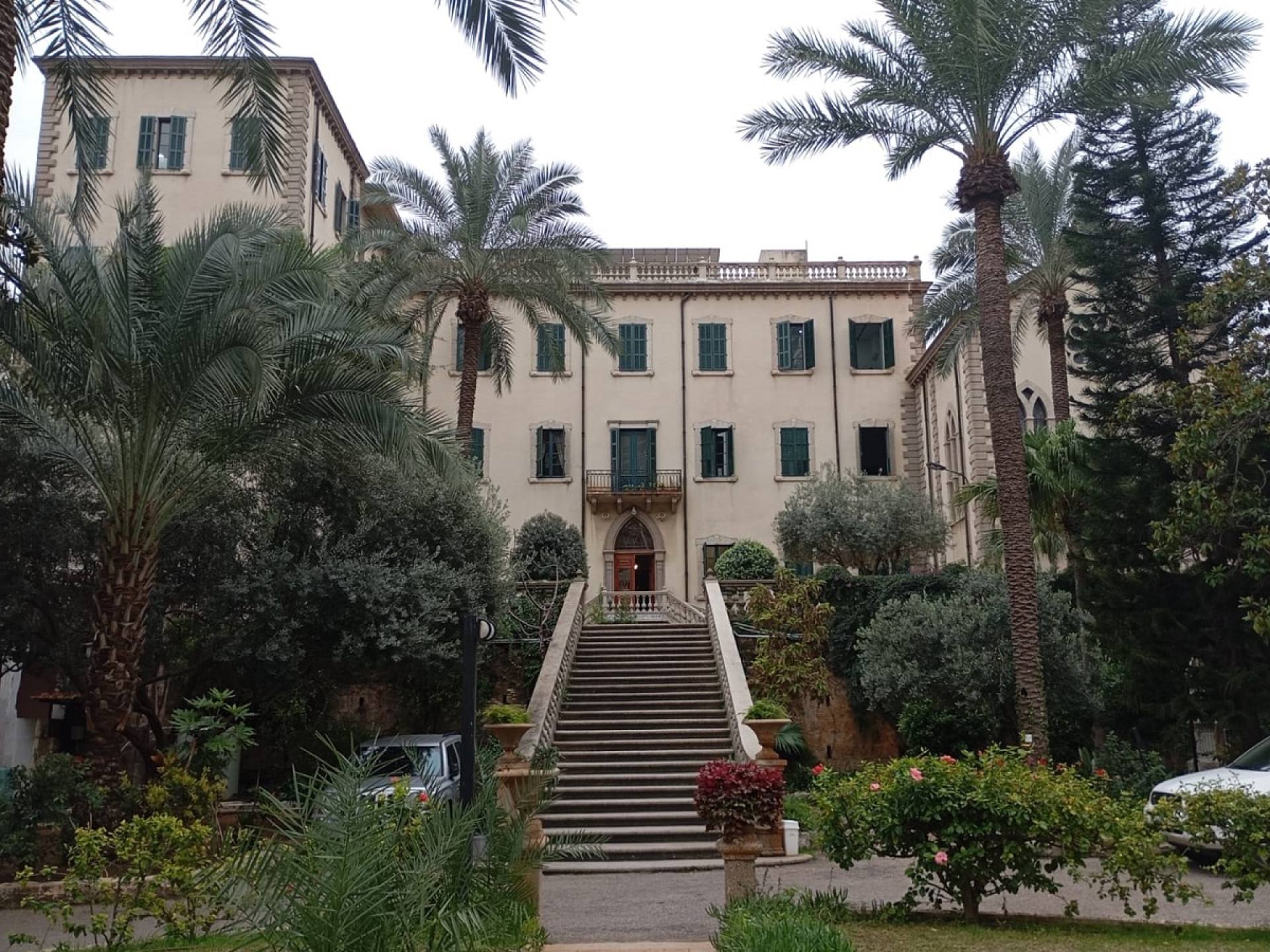 Ομάν και Βηρυτός ως διαφορετικές εκδοχές του αραβικού κόσμου