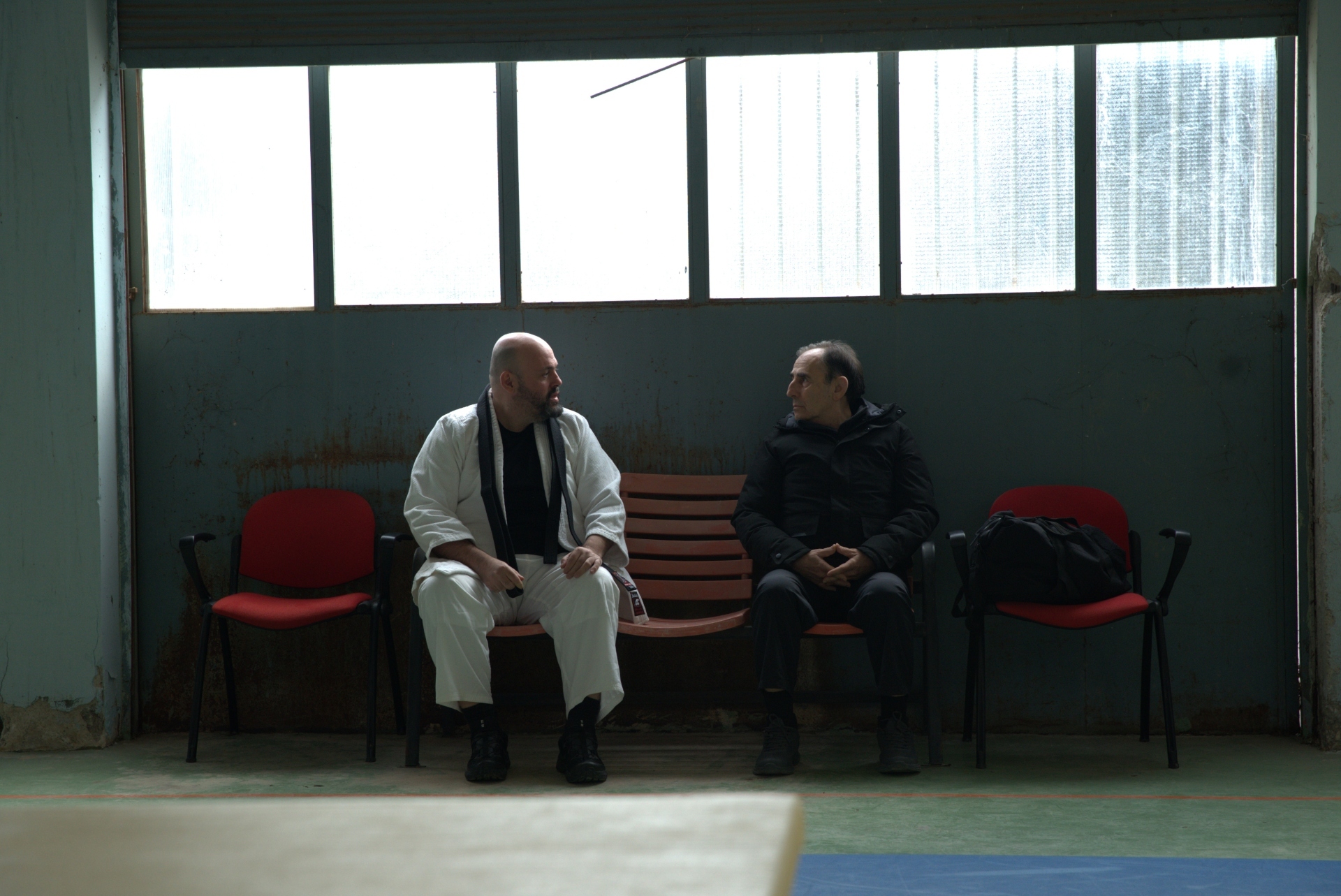 Βαγγέλης Μουρίκης - Συνέντευξη: Ο ηθοποιός μιλάει για τον ρόλο του στην ταινία «Πολύ κοριτσίστικο όνομα το Πάττυ» του Γιώργου Γεωργόπουλου, το σινεμά και τη ζωή.