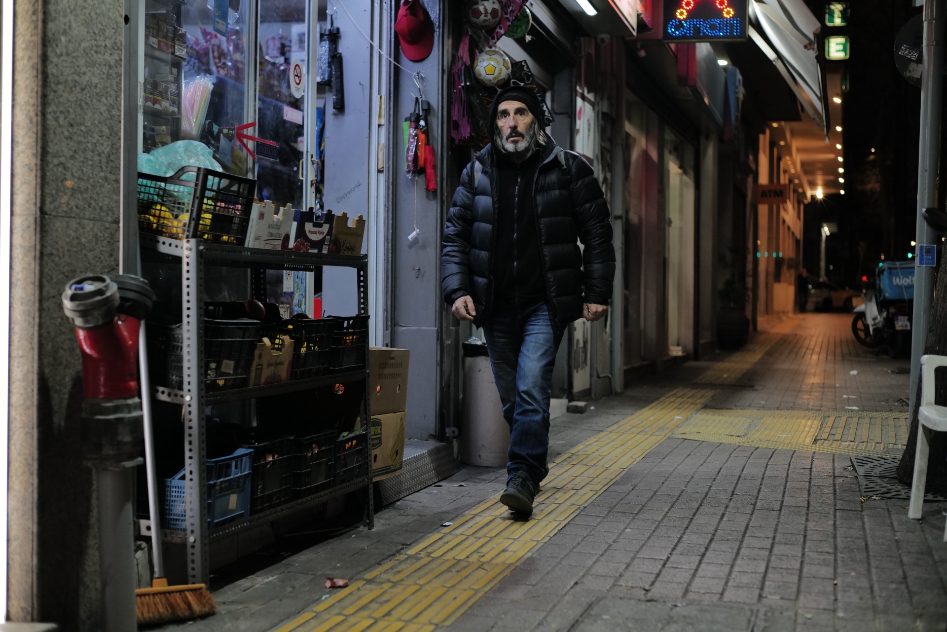 Βαγγέλης Μουρίκης - Συνέντευξη: Ο ηθοποιός μιλάει για τον ρόλο του στην ταινία «Πολύ κοριτσίστικο όνομα το Πάττυ» του Γιώργου Γεωργόπουλου, το σινεμά και τη ζωή.