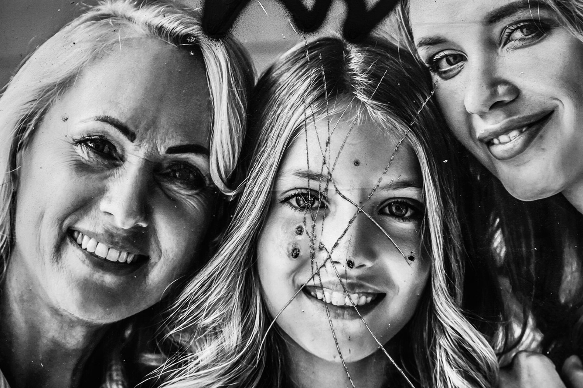 Juxtaposition στην iFocus Photo Gallery