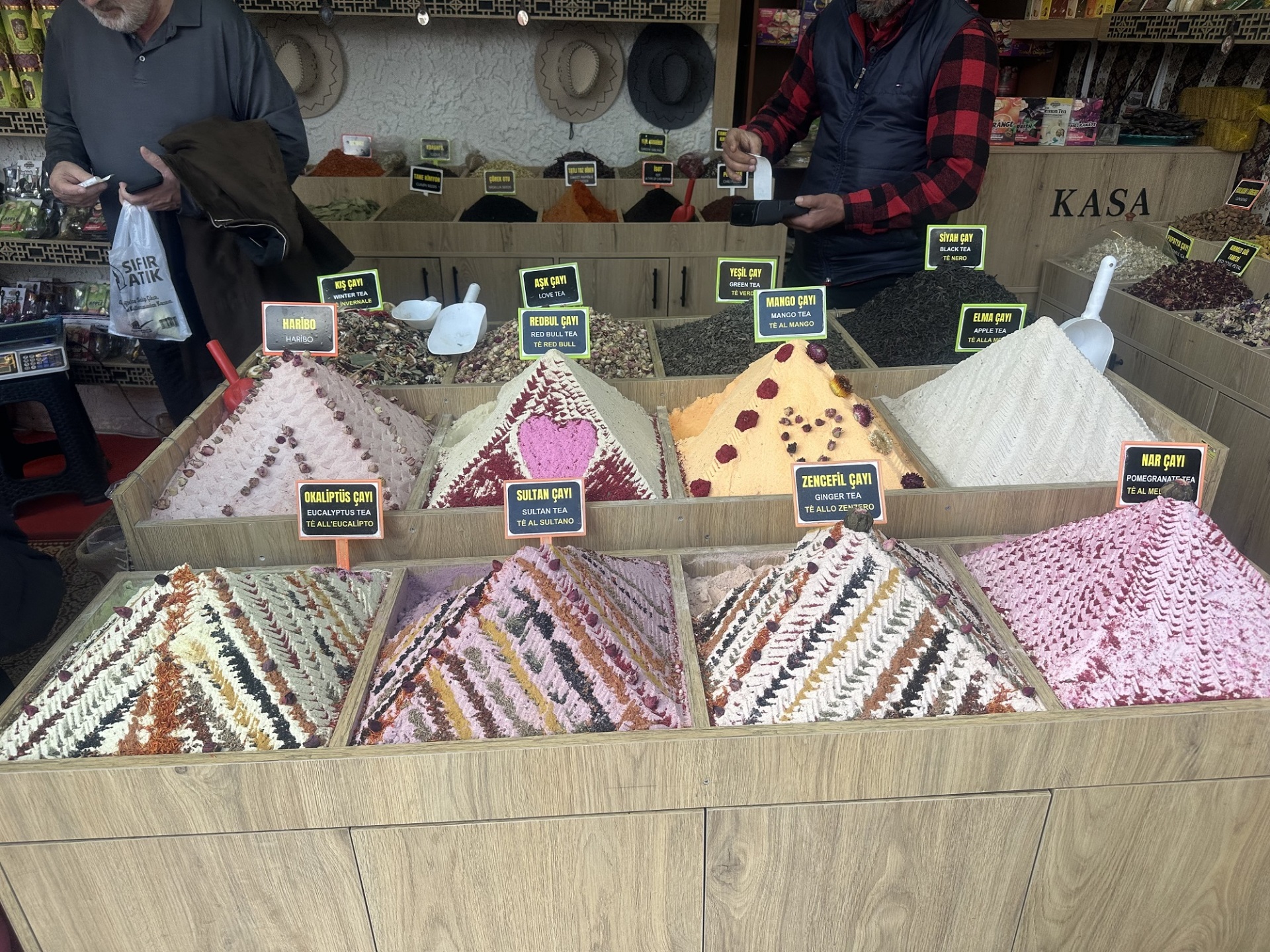 Καππαδοκία: Από τα αερόστατα στις υπόγειες πόλεις