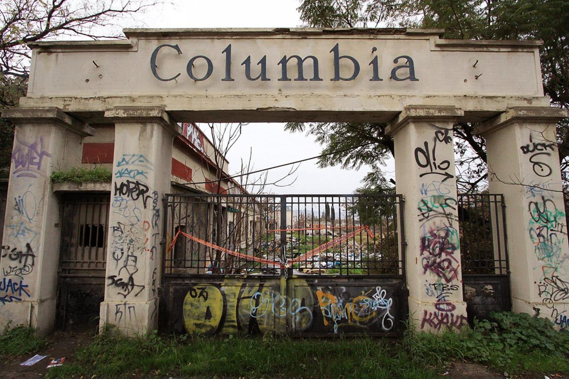 Columbia - Die Ruinen von Athen: Από τα ερείπια στην κληρονομιά της ελληνικής δισκογραφίας