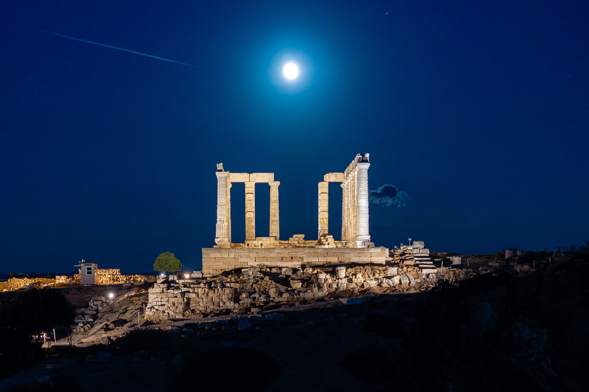 Ο Ναός του Ποσειδώνα στο Σούνιο © Gavriil Papadiotis