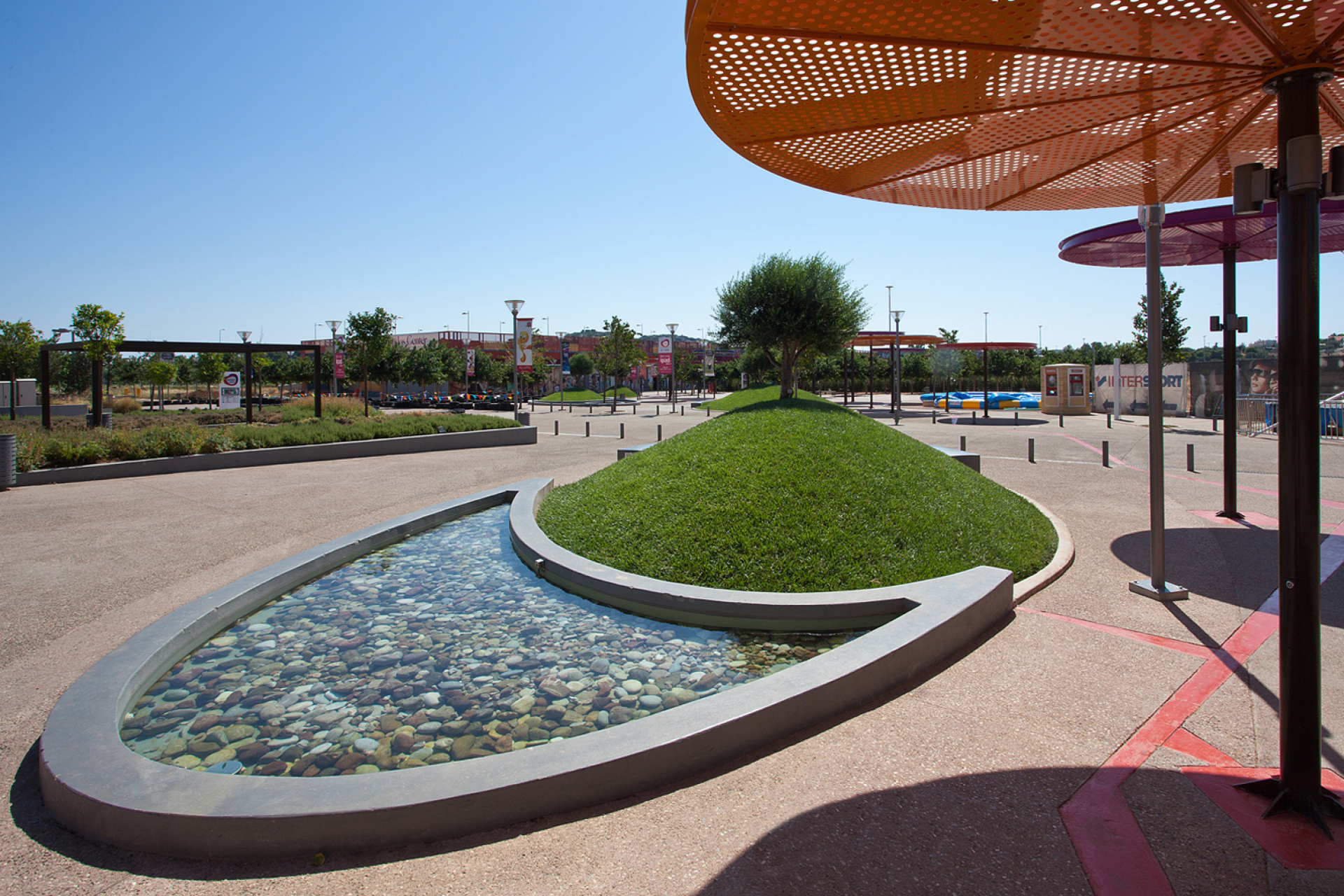 Εμπορικό Κέντρο Smart Park, Σπάτα Αττικής