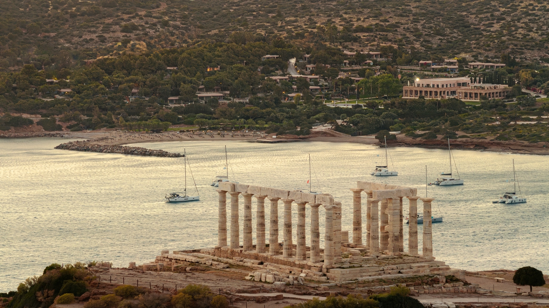Grecotel