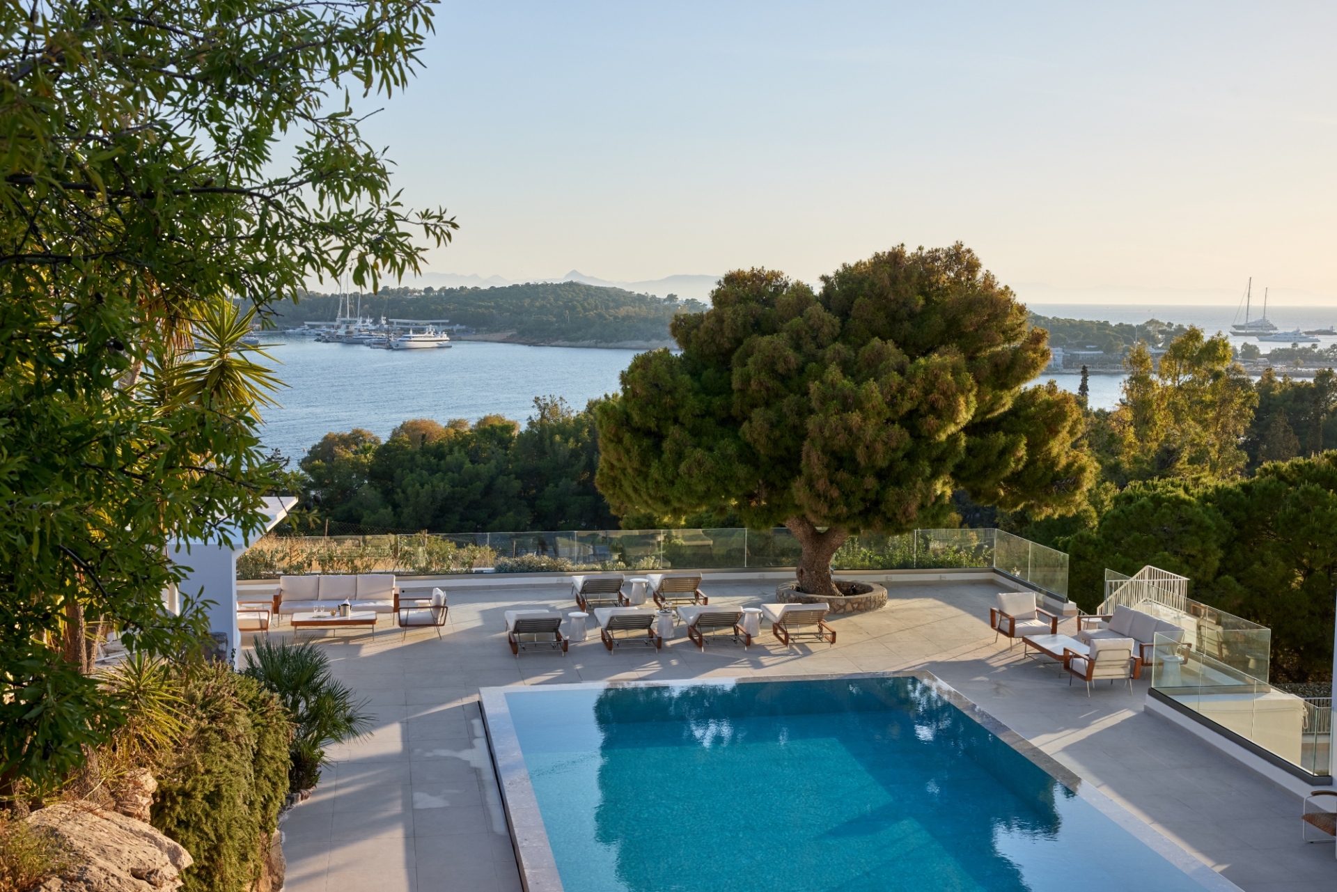 Grecotel