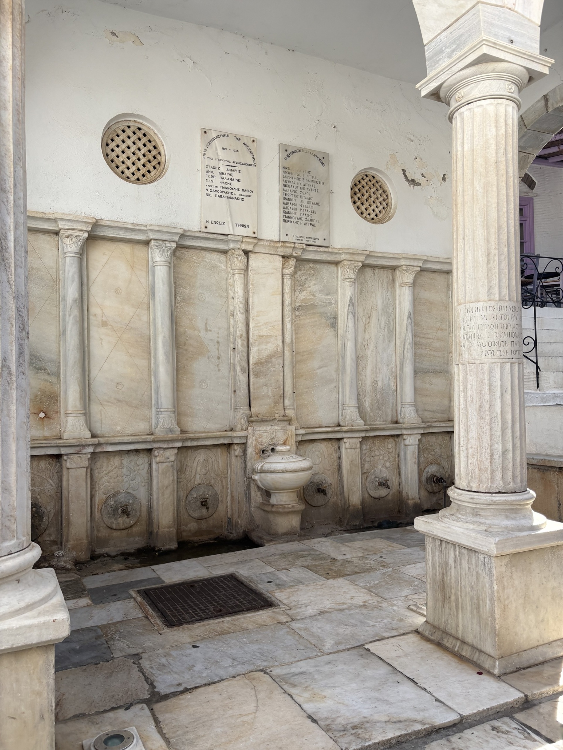 5 λόγοι για να επισκεφθείς την Τήνο και τον Οκτώβριο