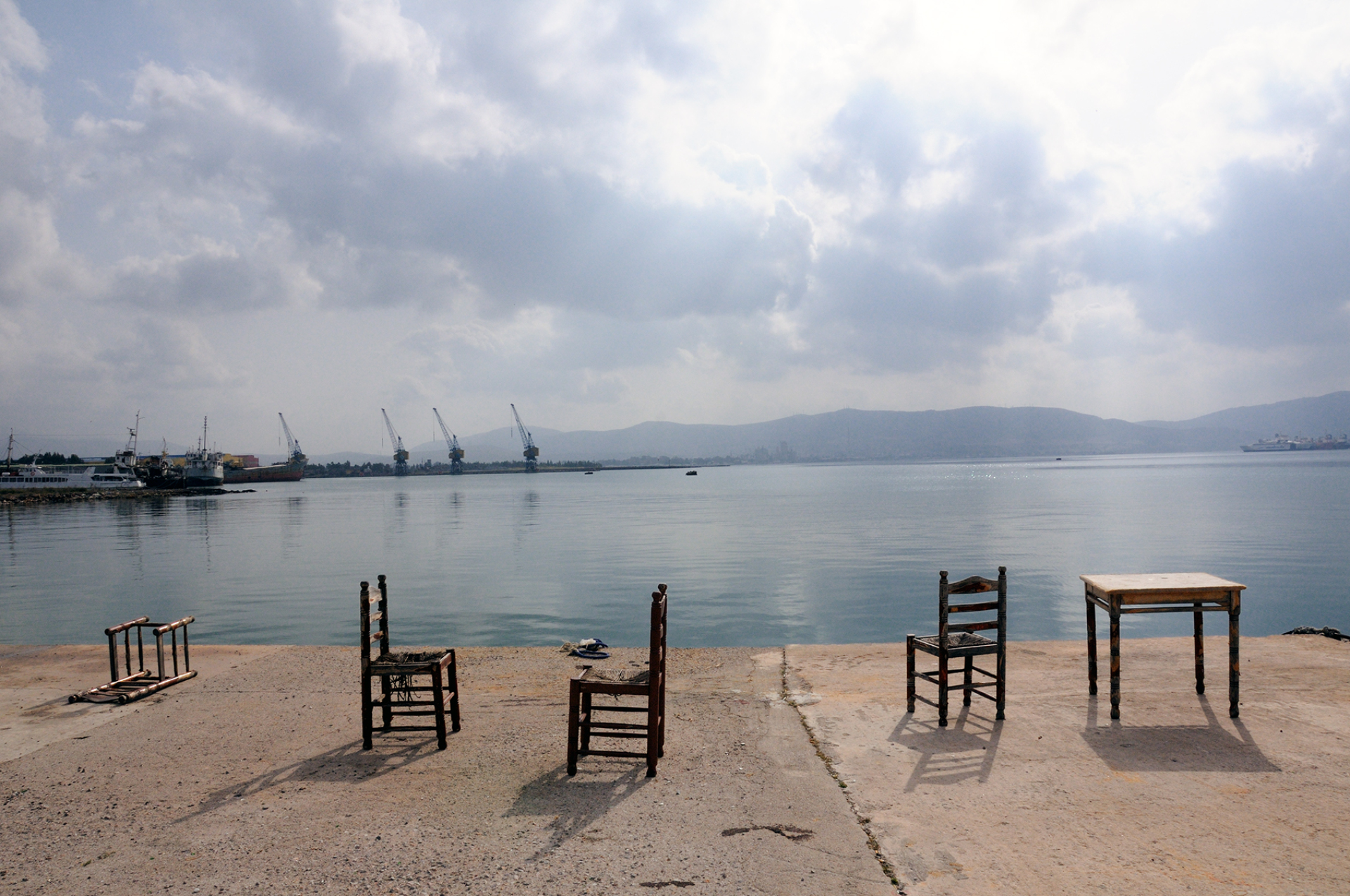 SALT: Το νέο λεύκωμα του Κώστα Μασσέρα καταγράφει την άποψή του για τη φωτογραφία.