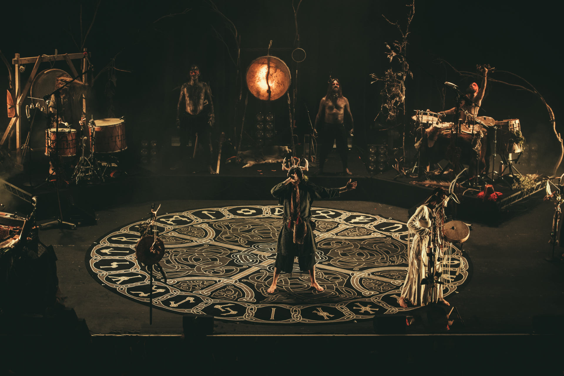 Heilung: Συνέντευξη με τον ιδρυτή και frontman του σχήματος Kai Uwe Faust