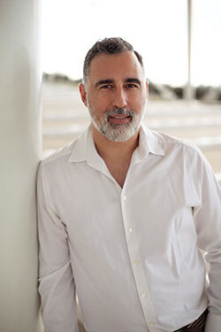 Παναγιώτης Διαμαντόπουλος, Επίκουρος καθηγητής Παθολογίας-Αιματολογίας Ιατρικής Σχολής Εθνικού και Καποδιστριακού Πανεπιστημίου Αθηνών, ΓΝΑ Λαϊκό.