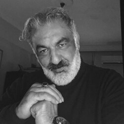 Σταύρος Κωνσταντινίδης