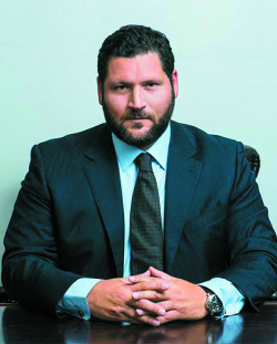 Δρ Γεώργιος Σακελλαρίου MD M.Sc, Χειρουργός Ουρολόγος, Διευθυντής Ελάχιστα Επεμβατικής Χειρουργικής Β΄ Ουρολογικής Κλινικής του Metropolitan General 