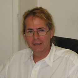 Άρης Παπαδόπουλος